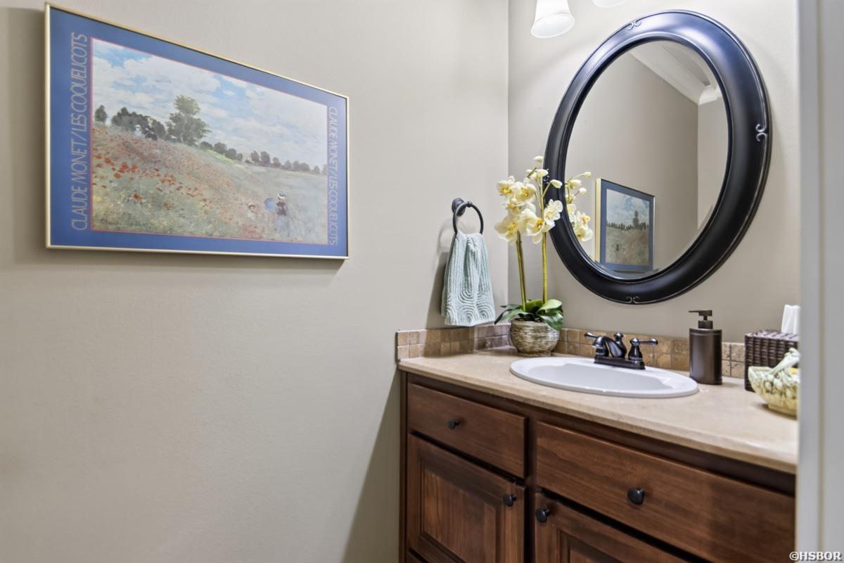 146 Gardens Gate Property Photo 28