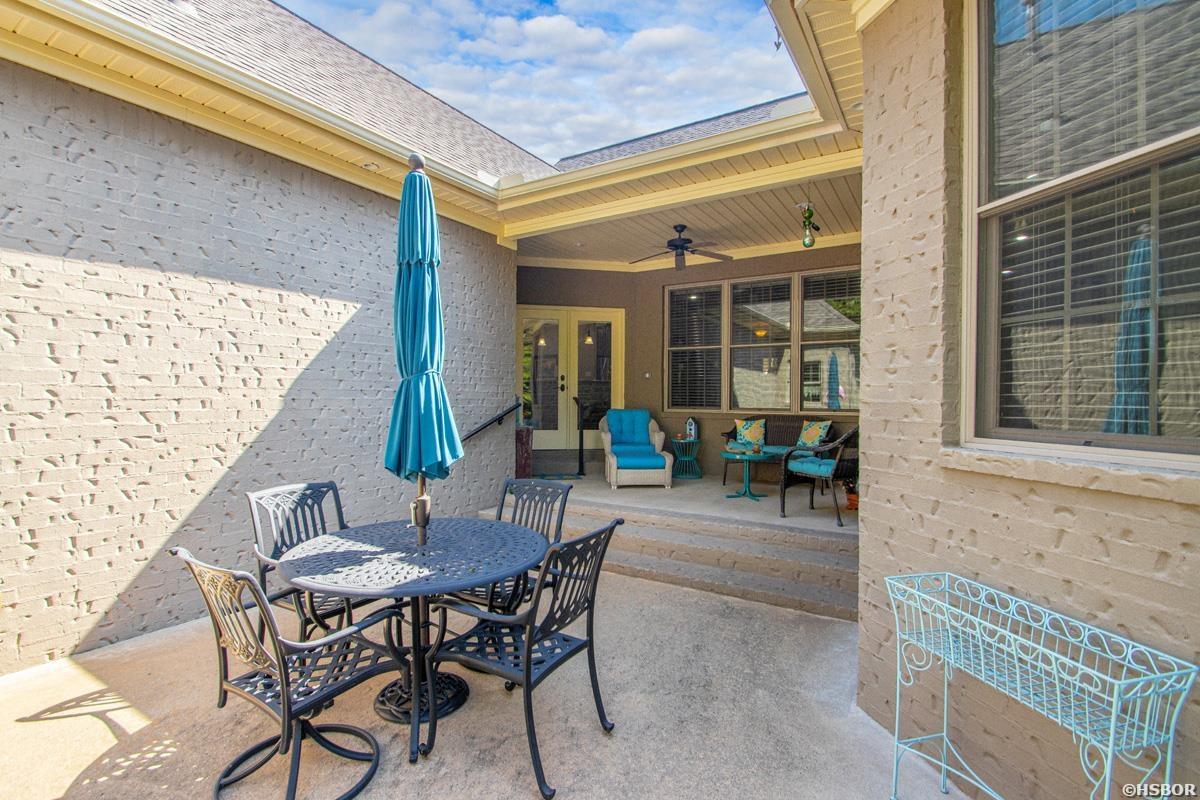 146 Gardens Gate Property Photo 30