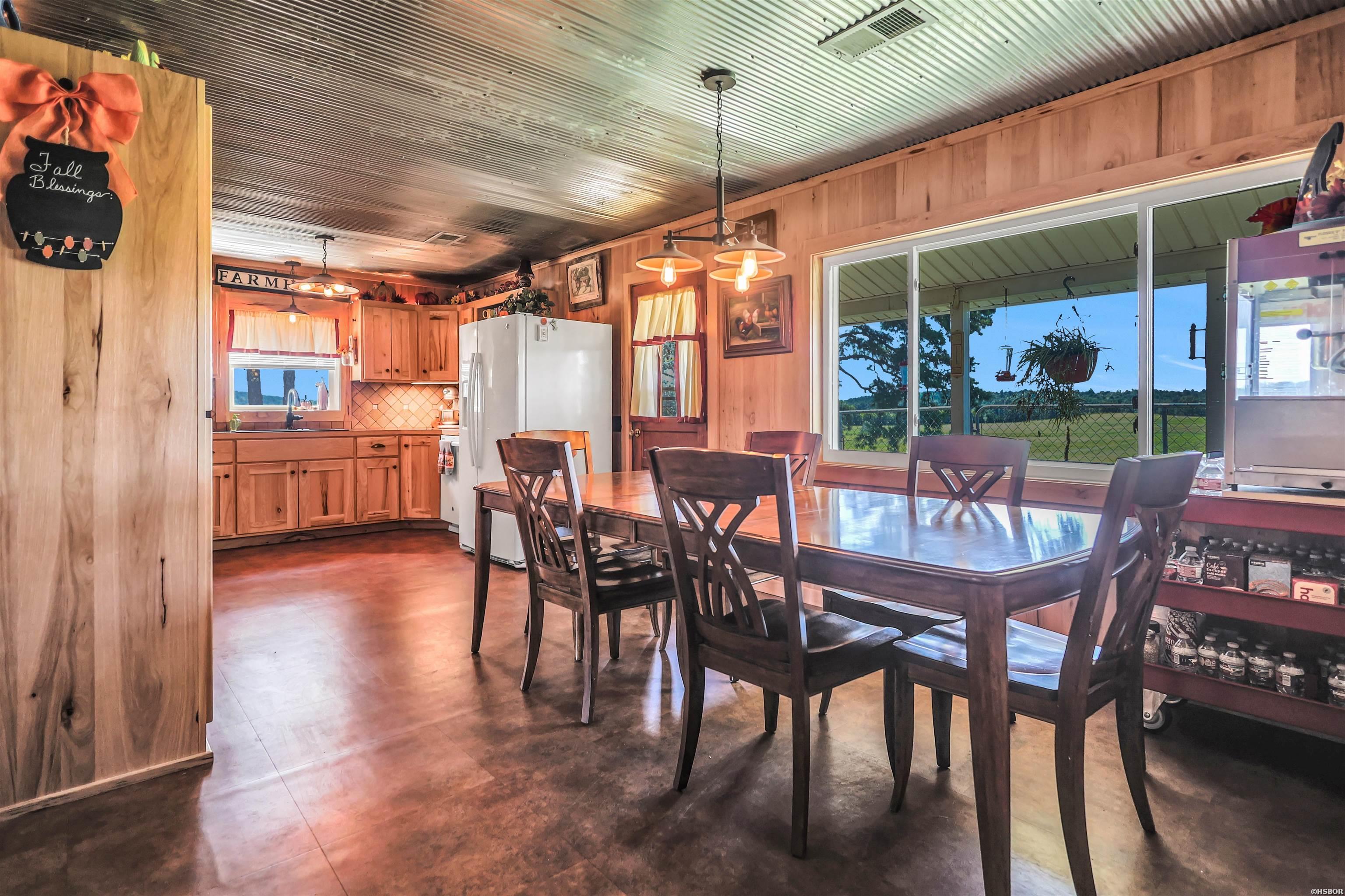 1007 Murphy Road Property Photo 13