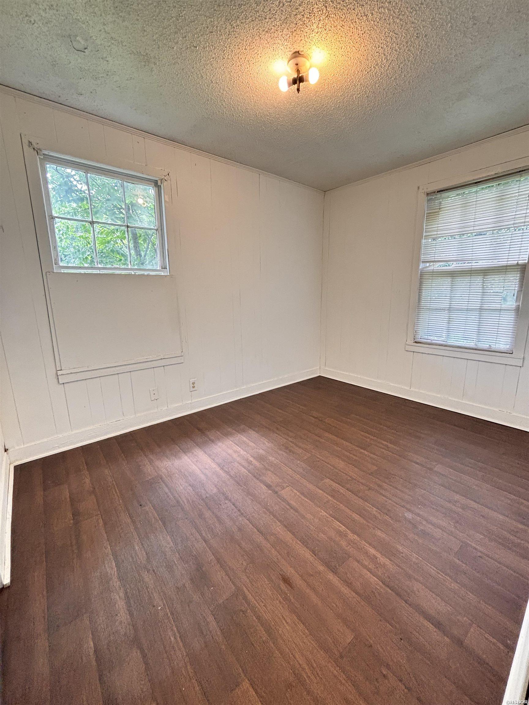 329 W Main Street Property Photo 5
