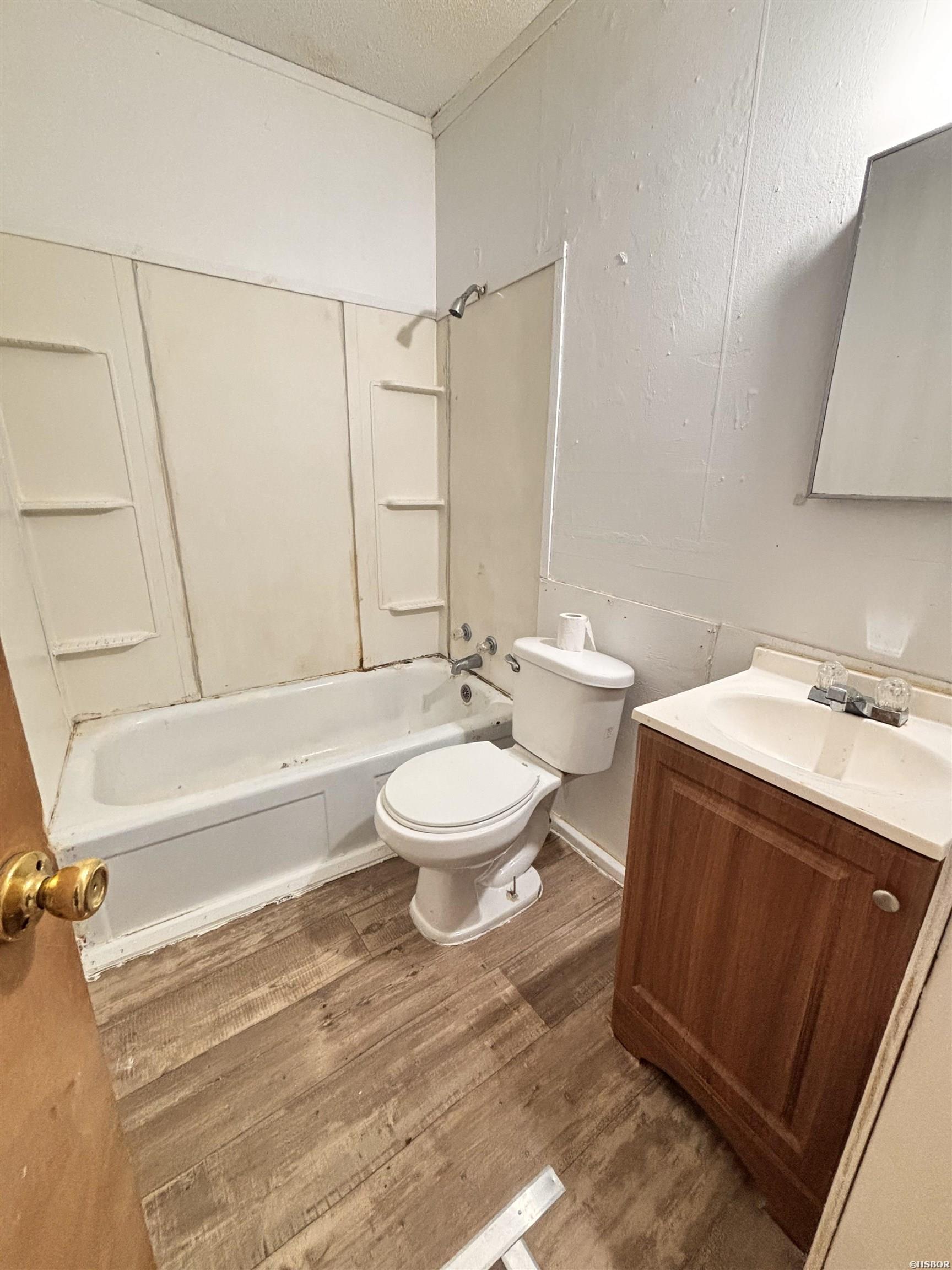 329 W Main Street Property Photo 7