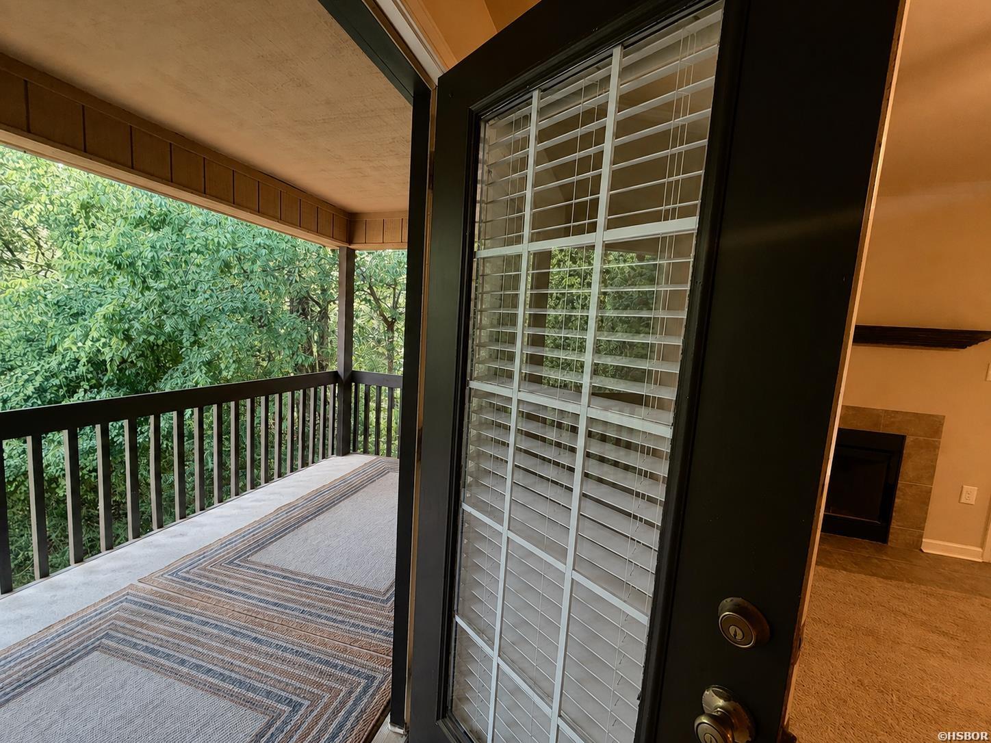1100 Woodlawn Avenue Property Photo 4