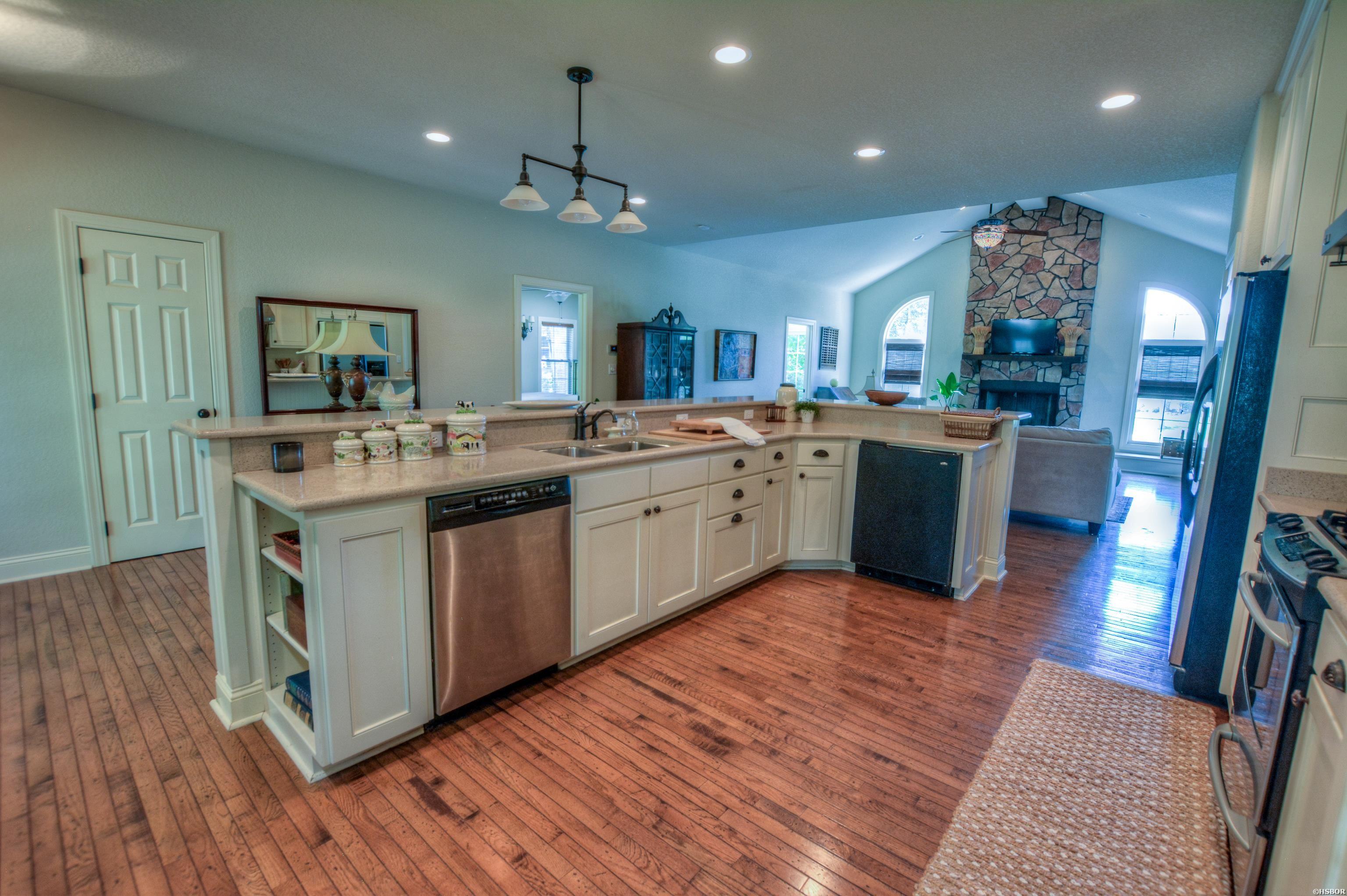 150 Heatherwood Drive Property Photo 13