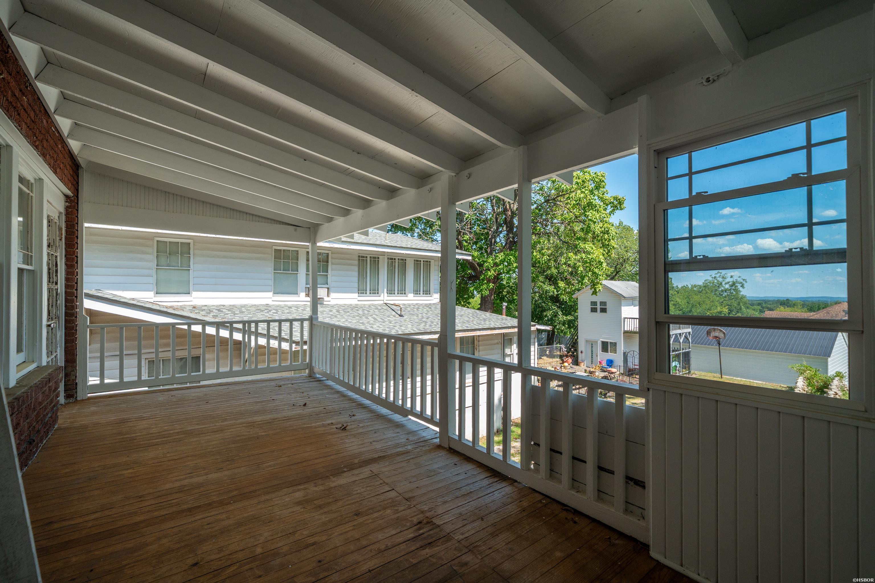 539 Prospect Avenue Property Photo 4