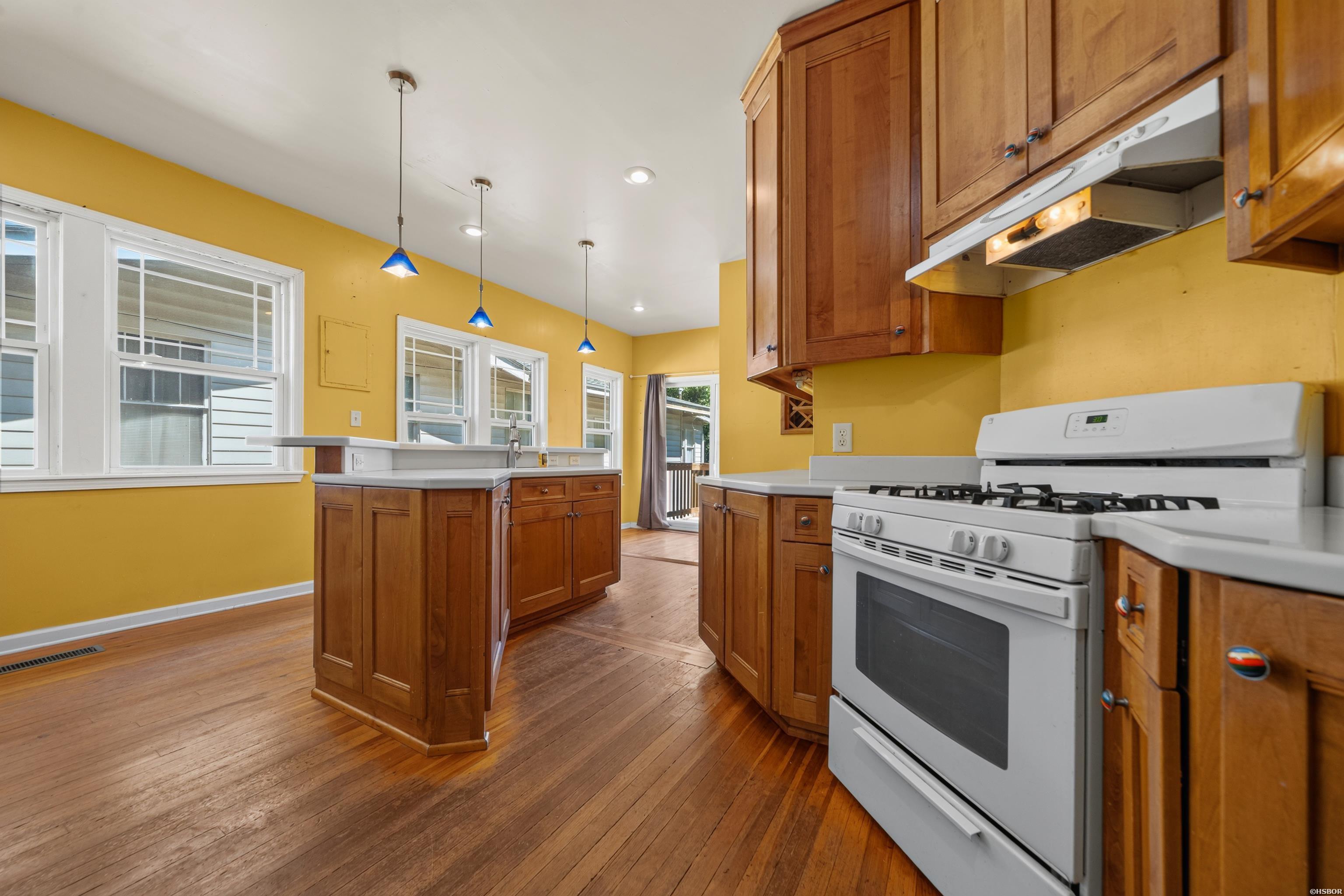 539 Prospect Avenue Property Photo 30