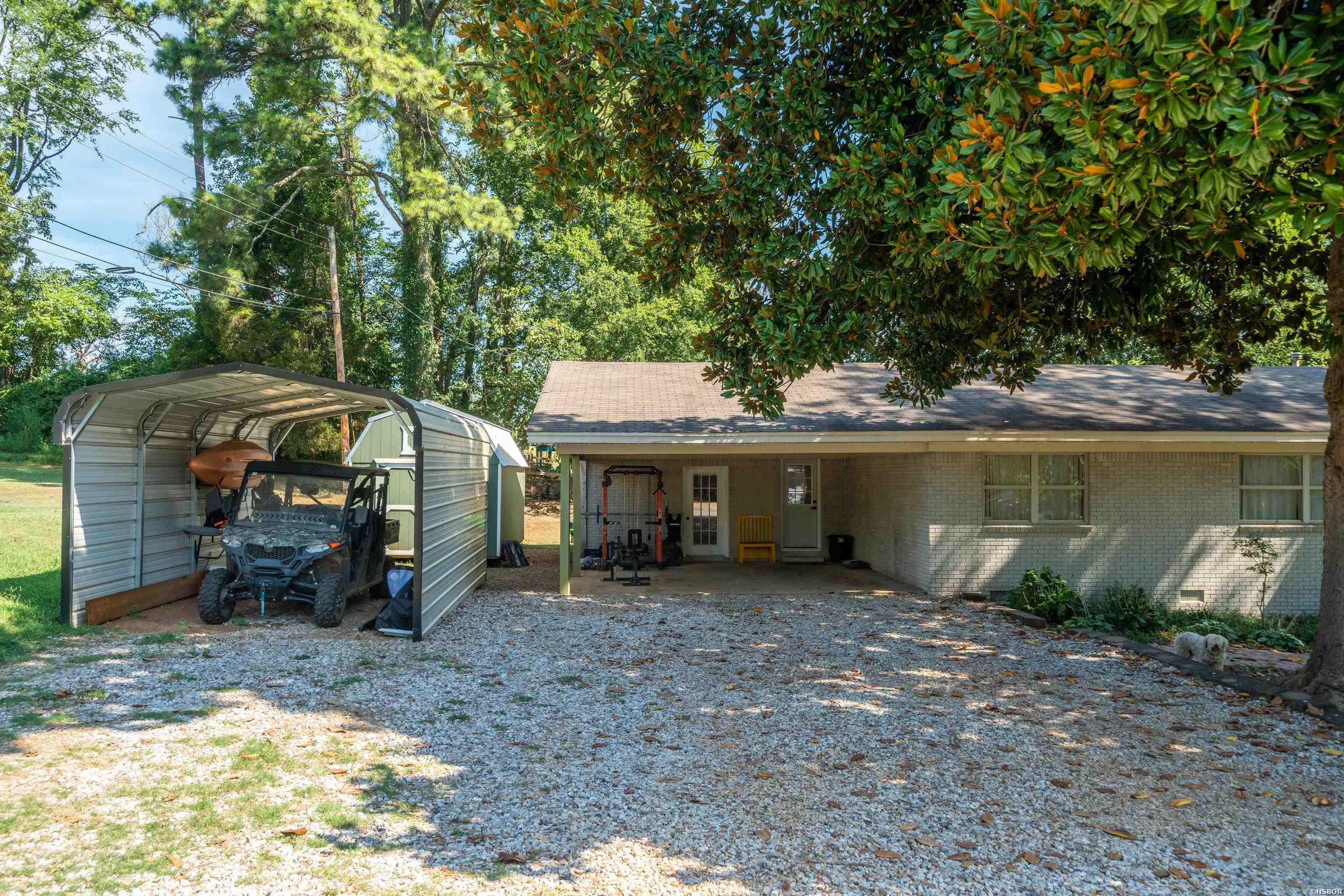 230 Cove Circle Property Photo 28