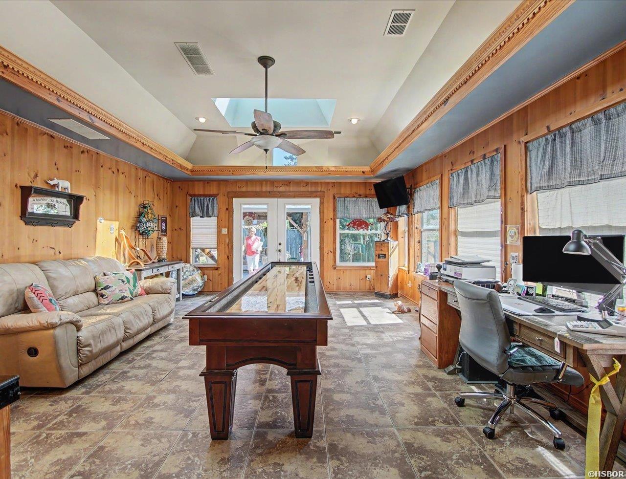 117 Gregory Cove Property Photo 13