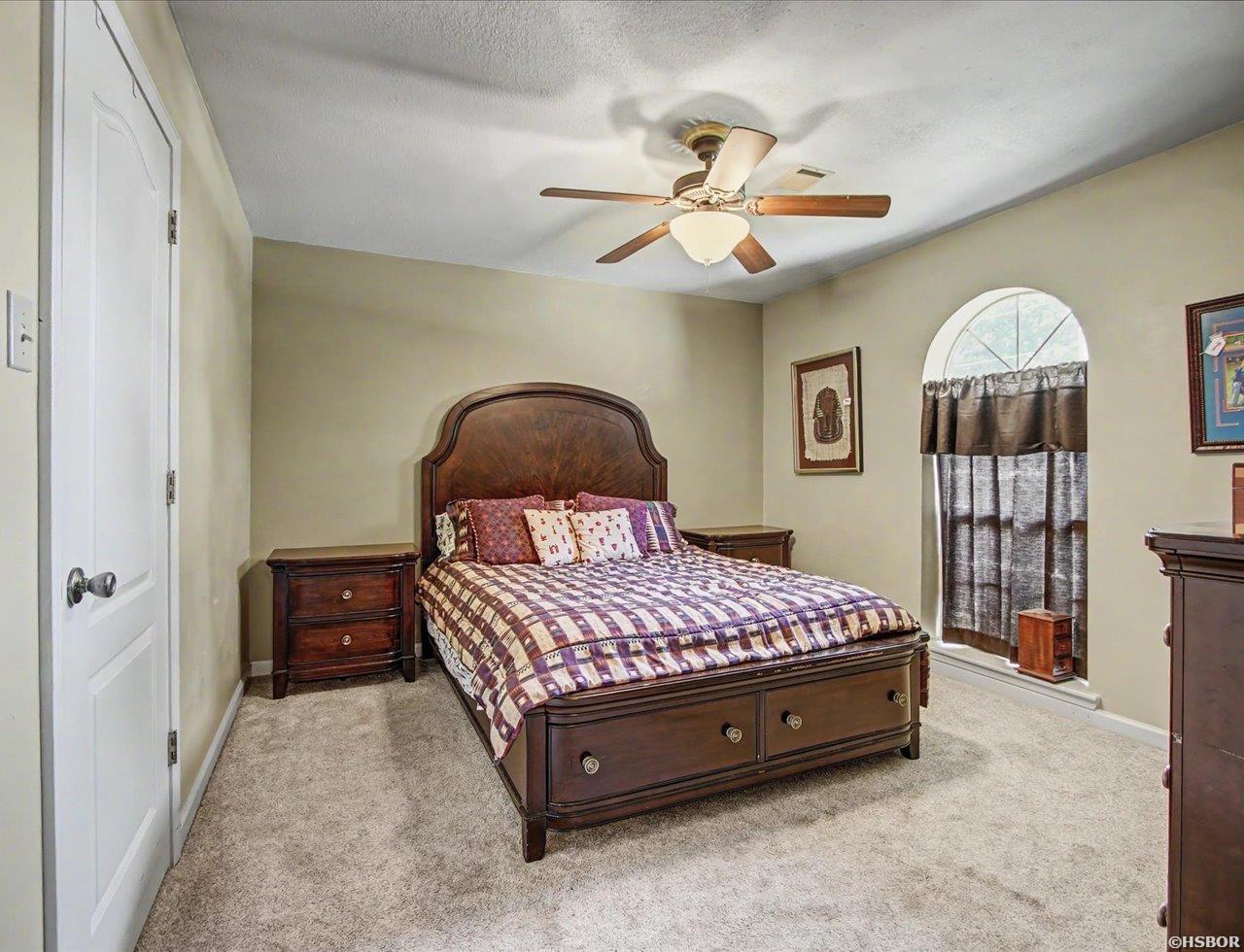 117 Gregory Cove Property Photo 23
