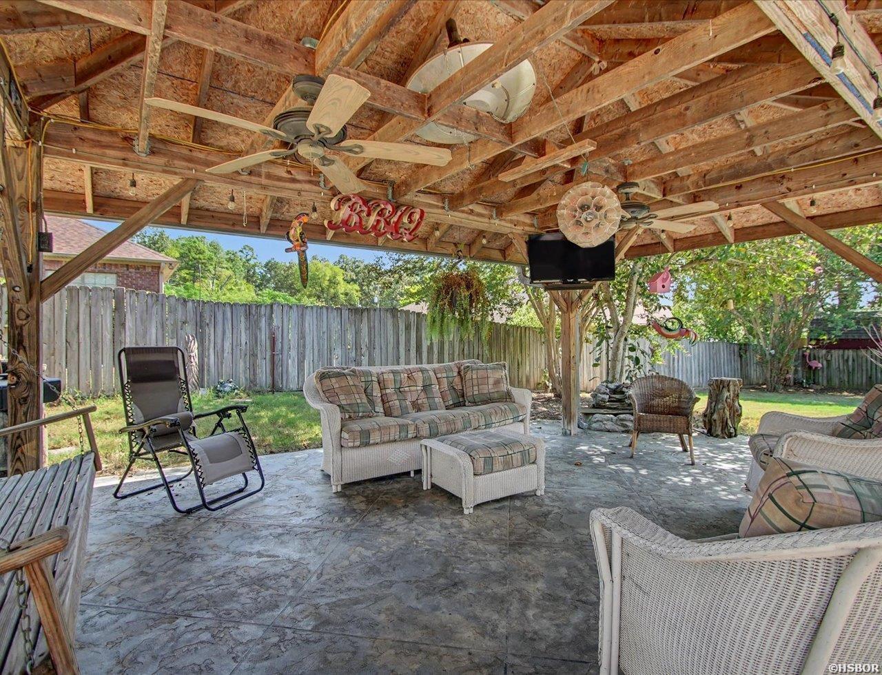 117 Gregory Cove Property Photo 26