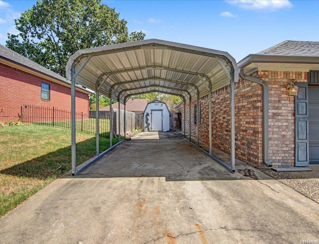 117 Gregory Cove Property Photo 31