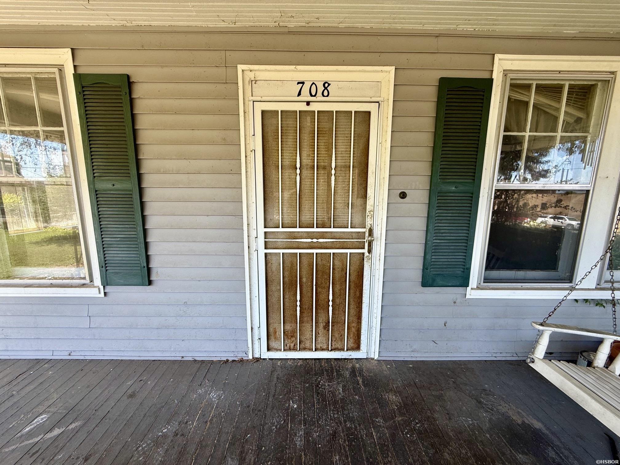 708 Garland Avenue Property Photo 2