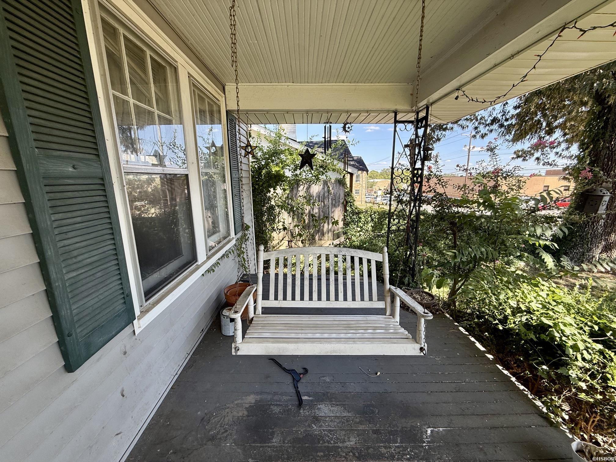 708 Garland Avenue Property Photo 3