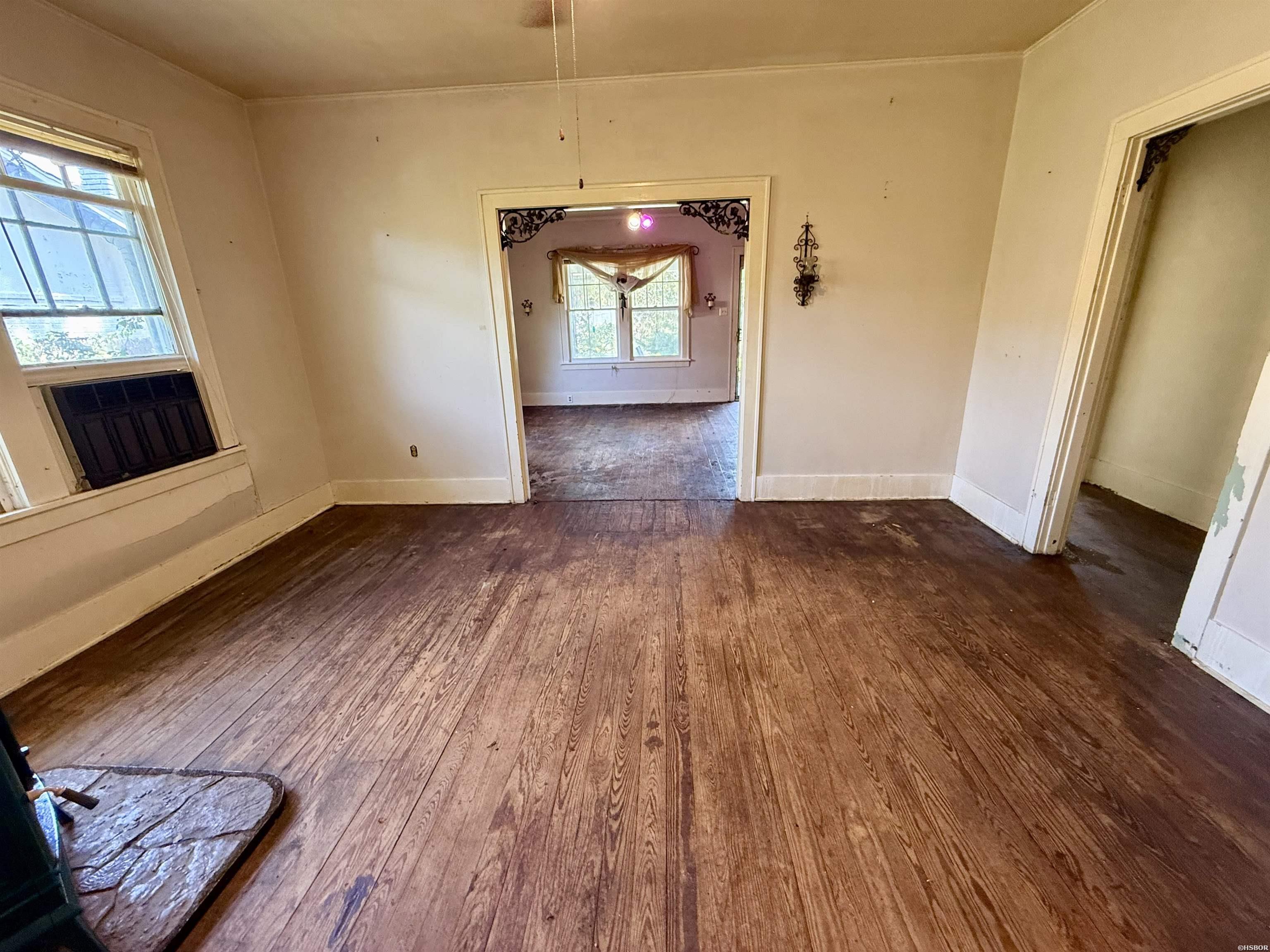 708 Garland Avenue Property Photo 9