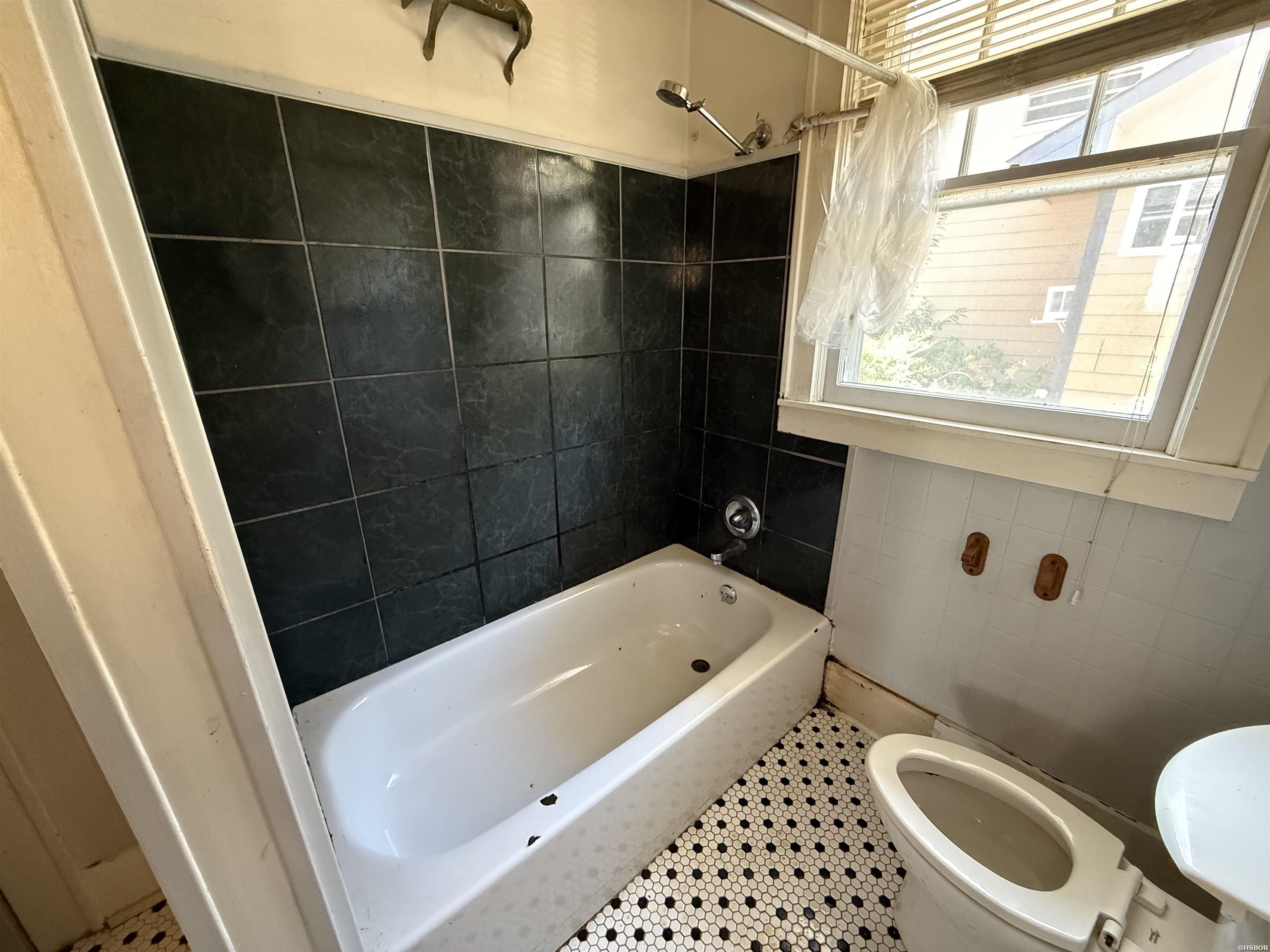 708 Garland Avenue Property Photo 13