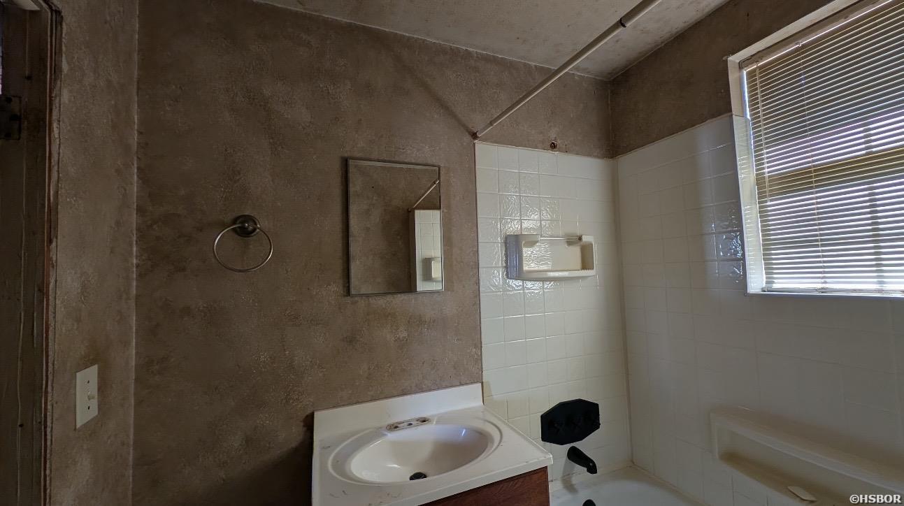 3619 W 29th Street Property Photo 8