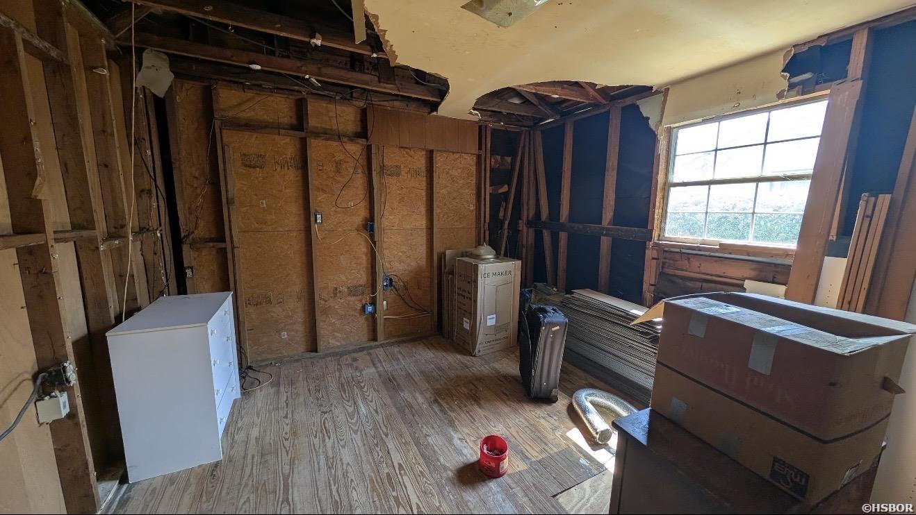 3619 W 29th Street Property Photo 9