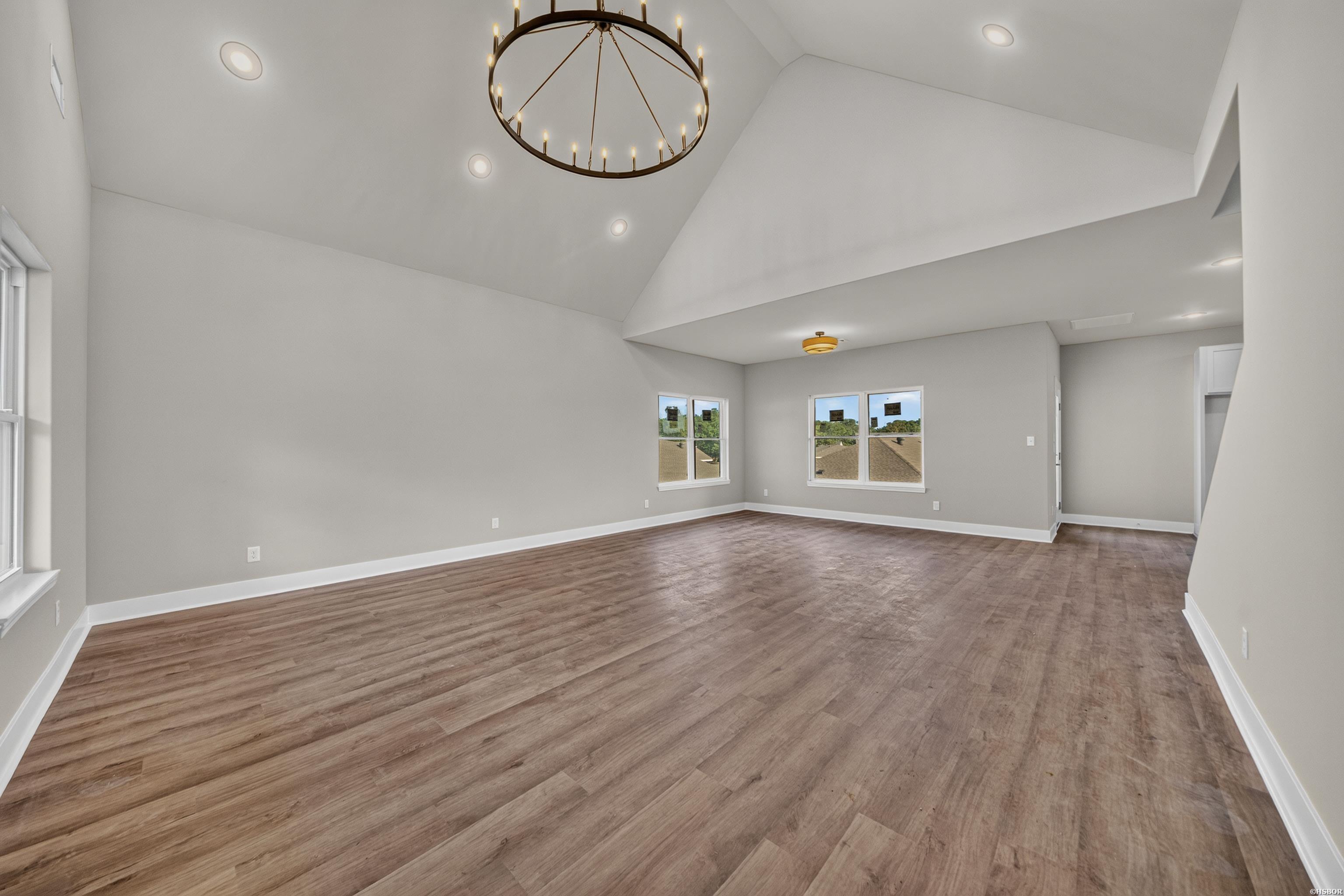 198 Clearwater Cove Property Photo 5