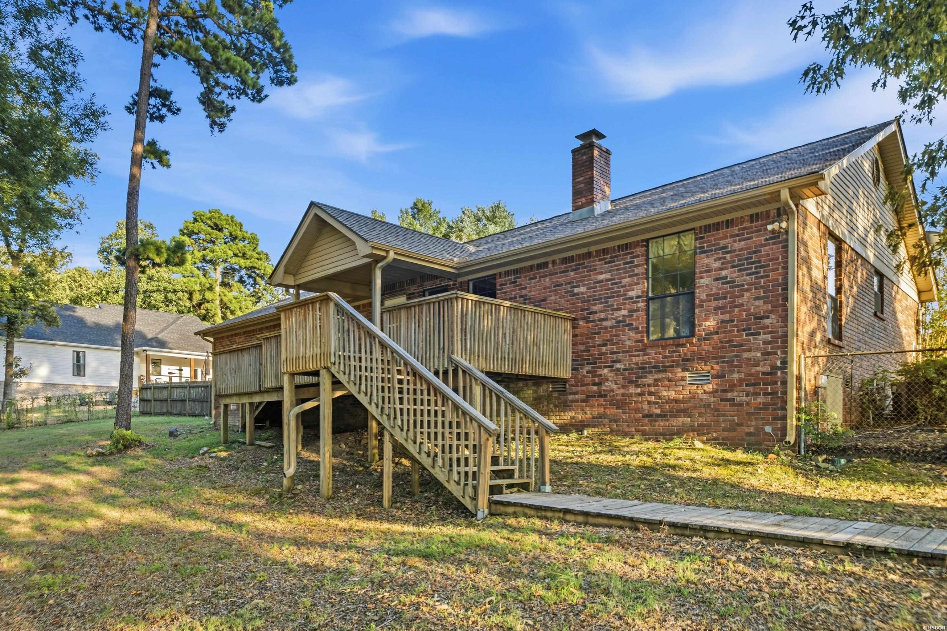 104 Waters Edge Cove Property Photo 6