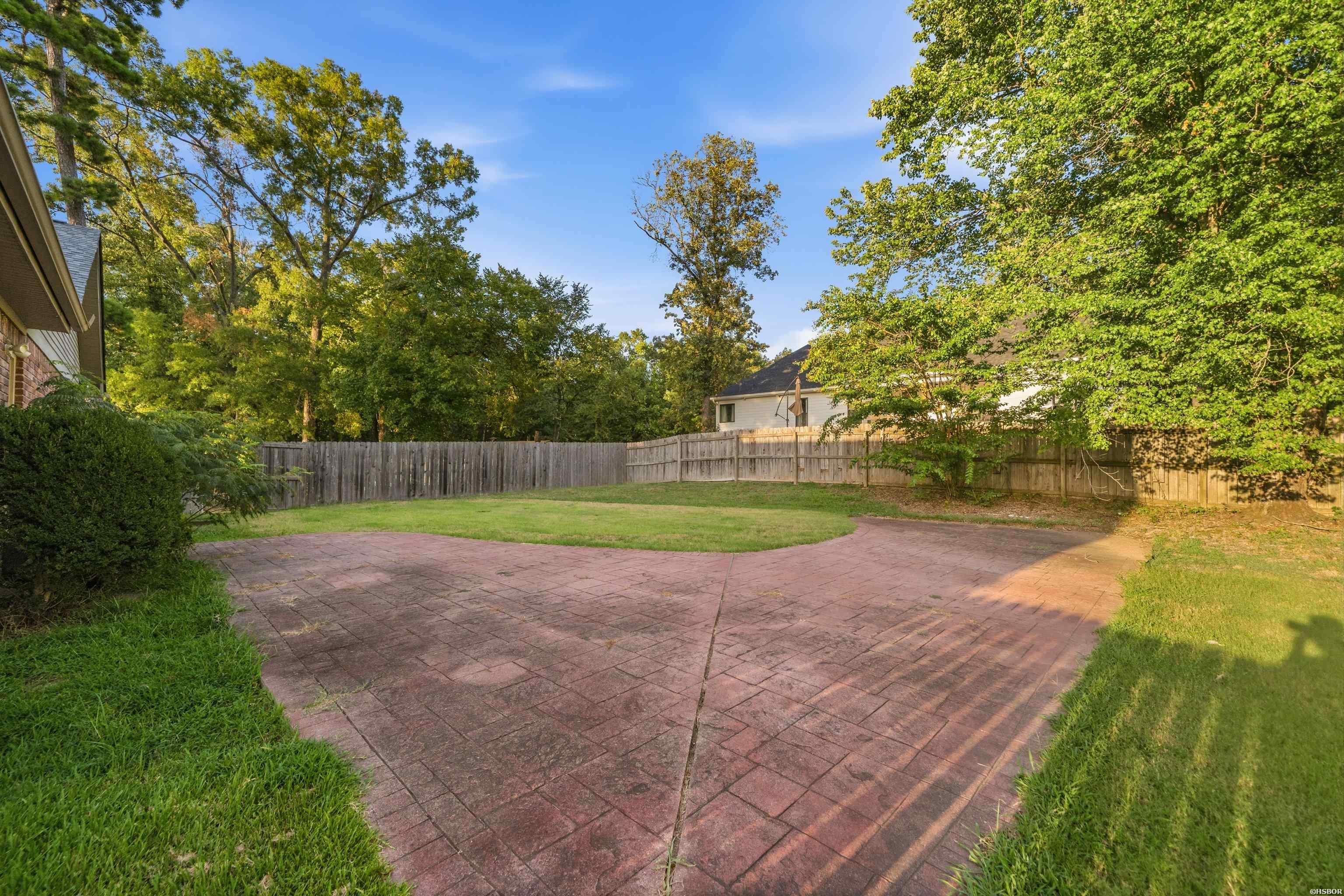 104 Waters Edge Cove Property Photo 43