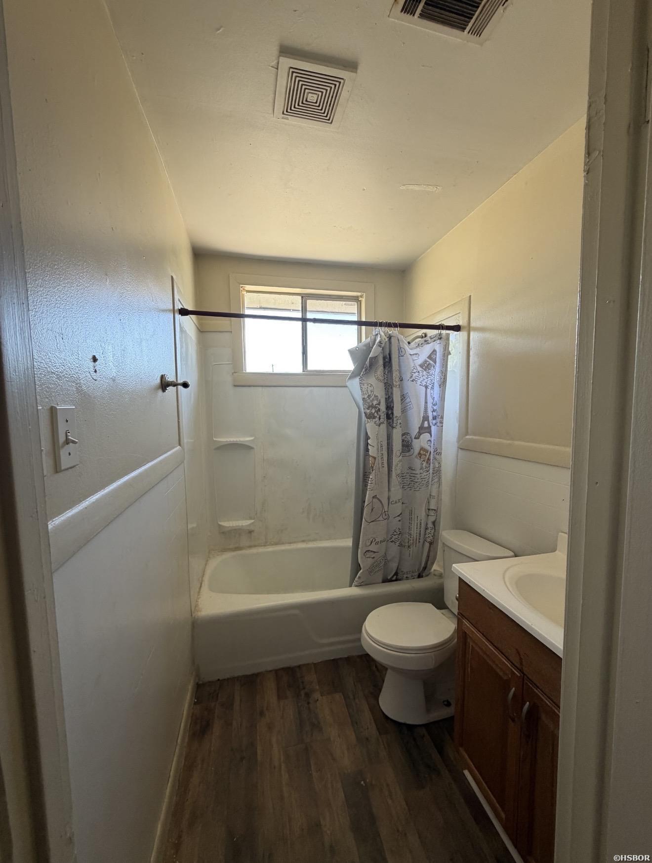 4700/4702 Lynch Drive Property Photo 9