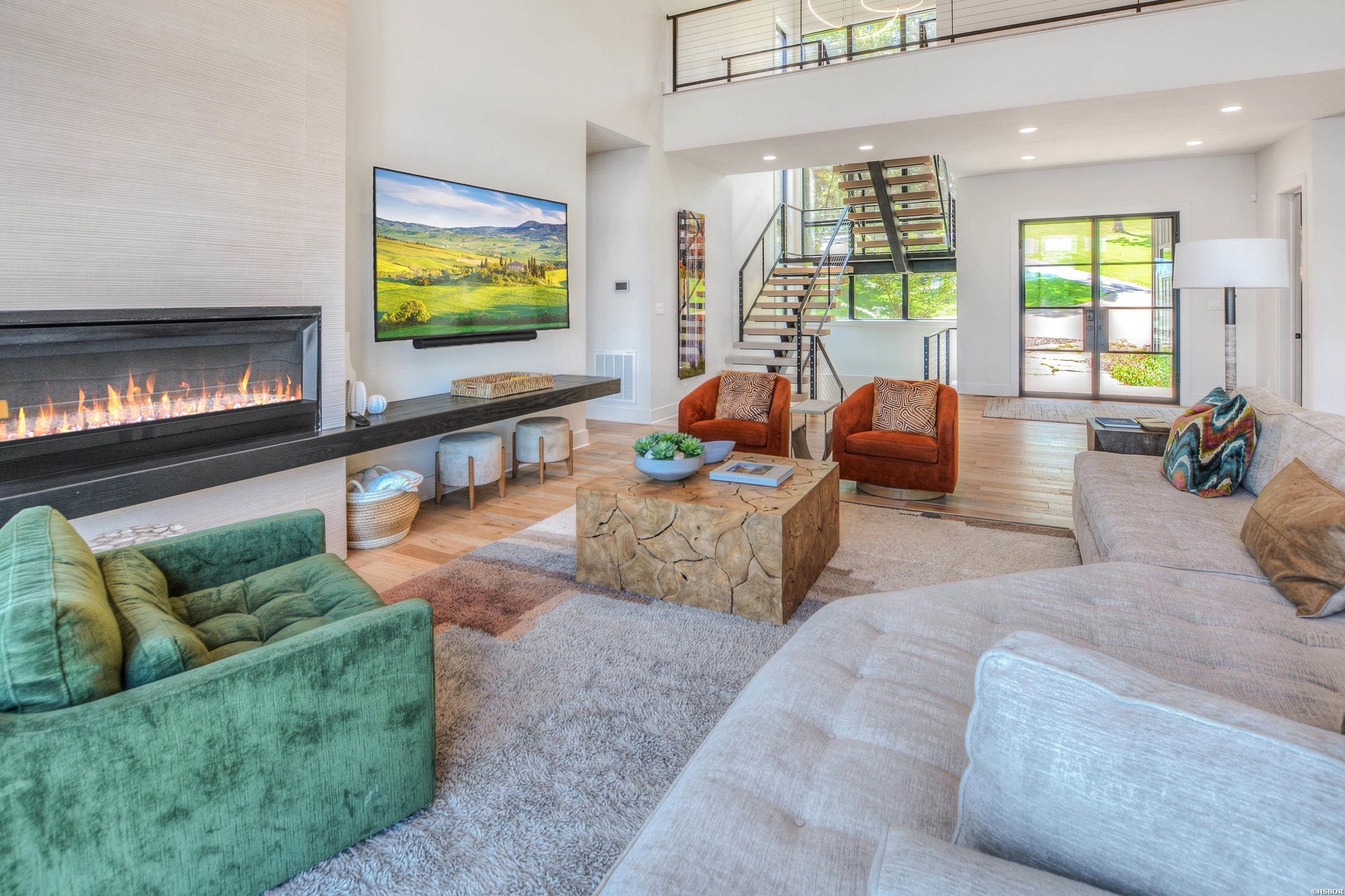 207 Summertime Bay Property Photo 14