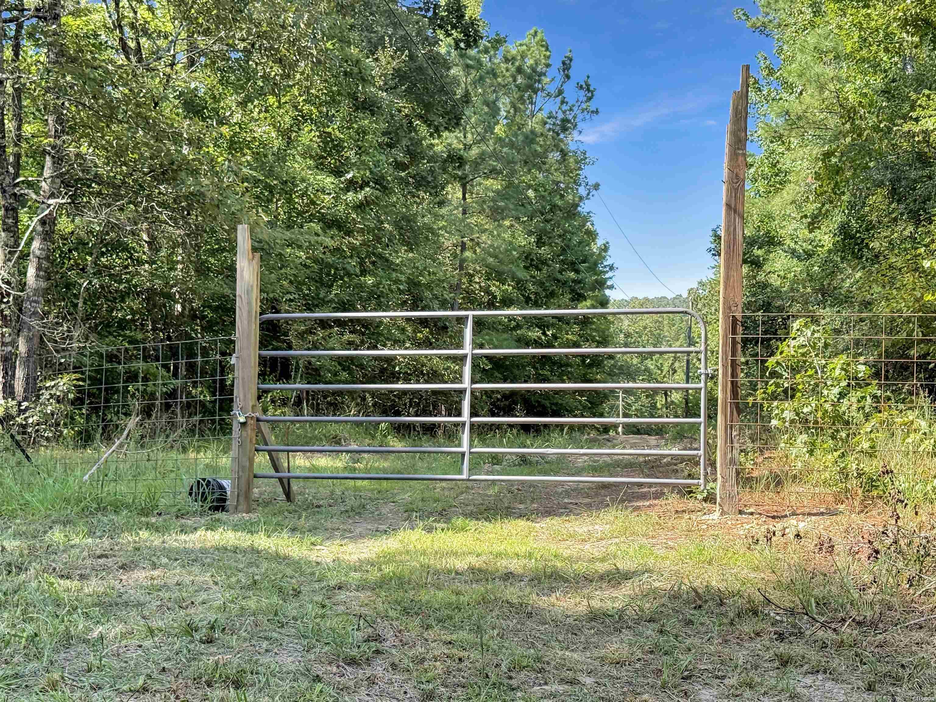 14 Ac Chicot Trail Property Photo 6