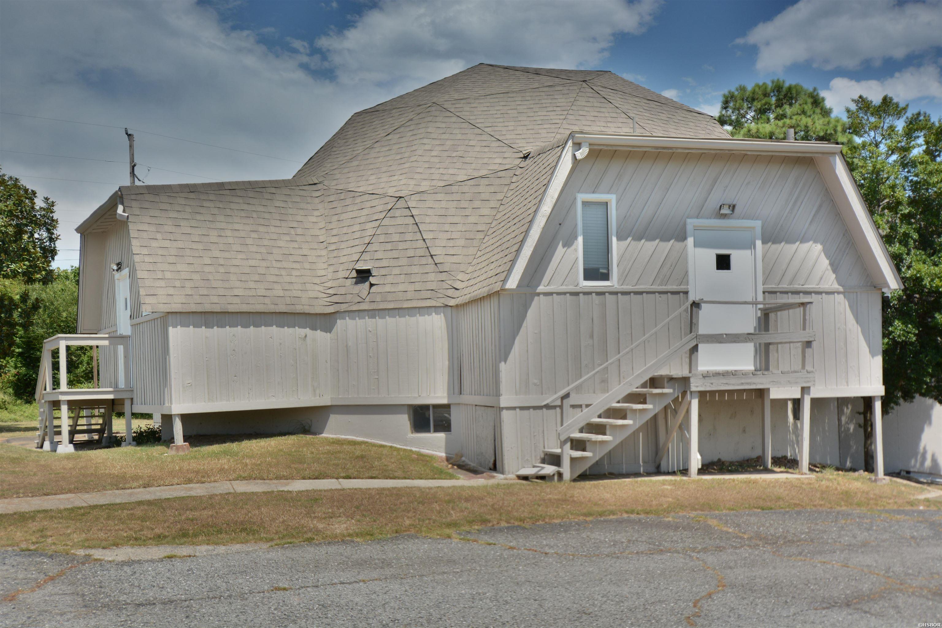 101 Doris Court Property Photo 6