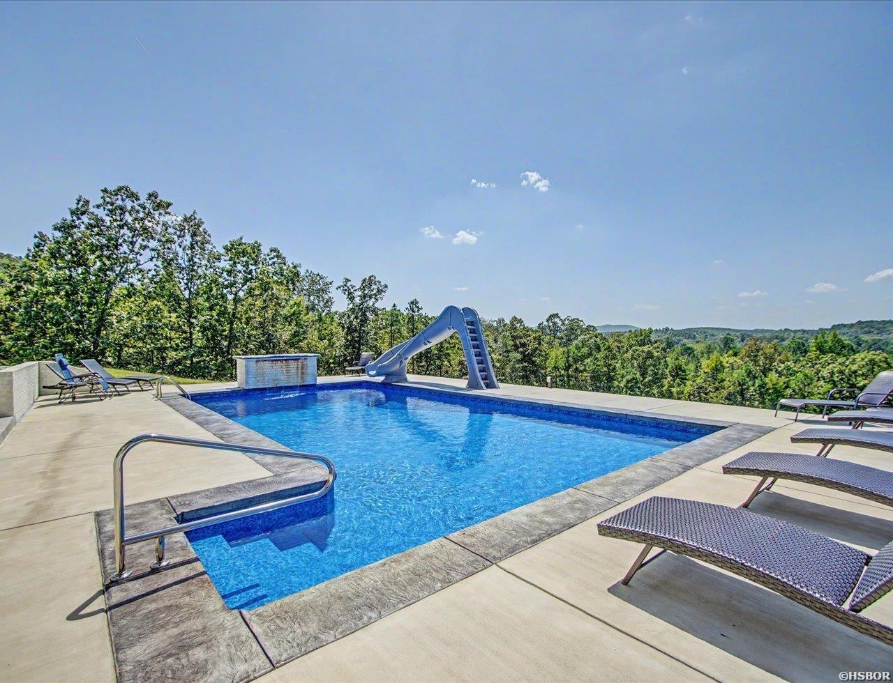 255 Falcon Ridge Trail Property Photo 36