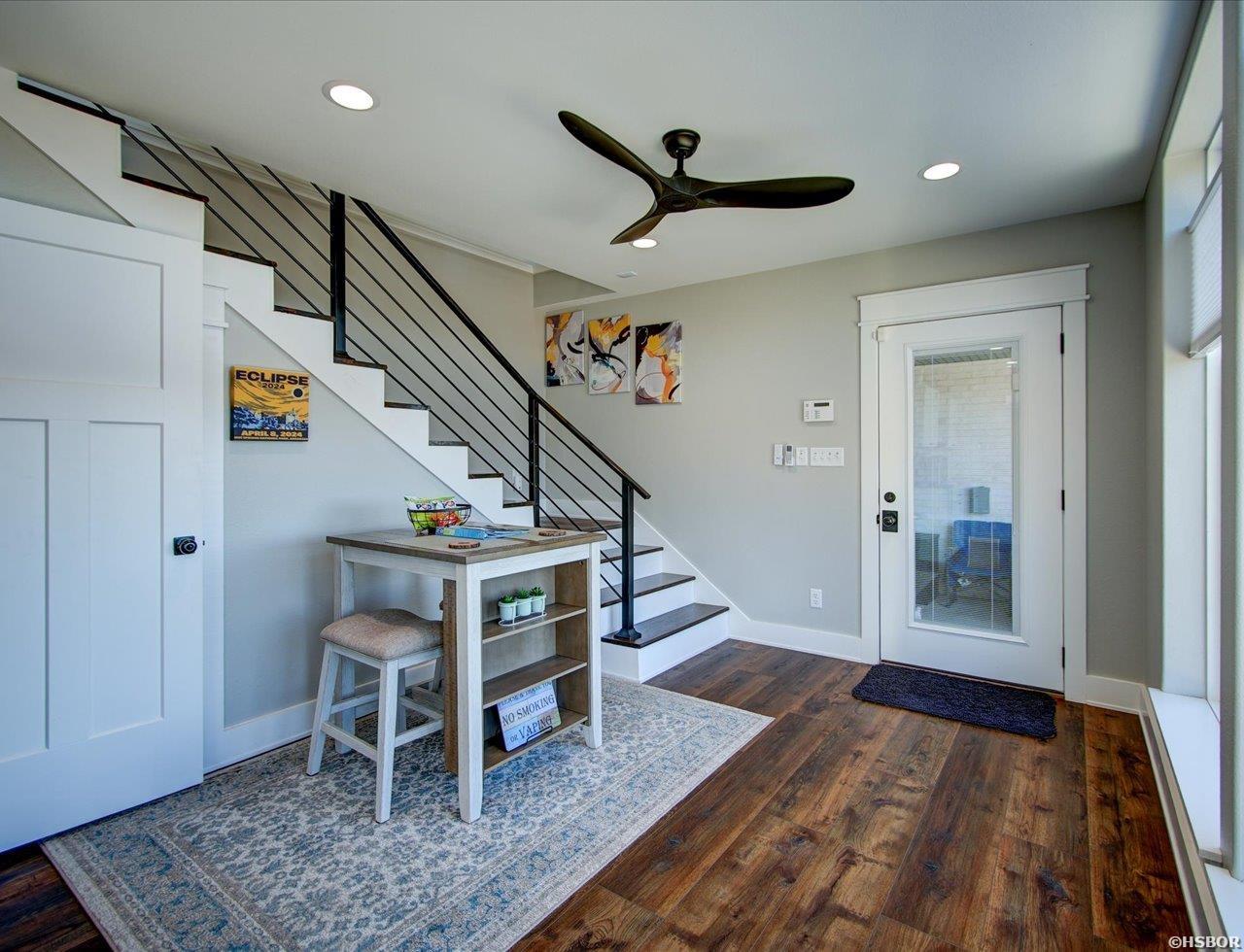 255 Falcon Ridge Trail Property Photo 44