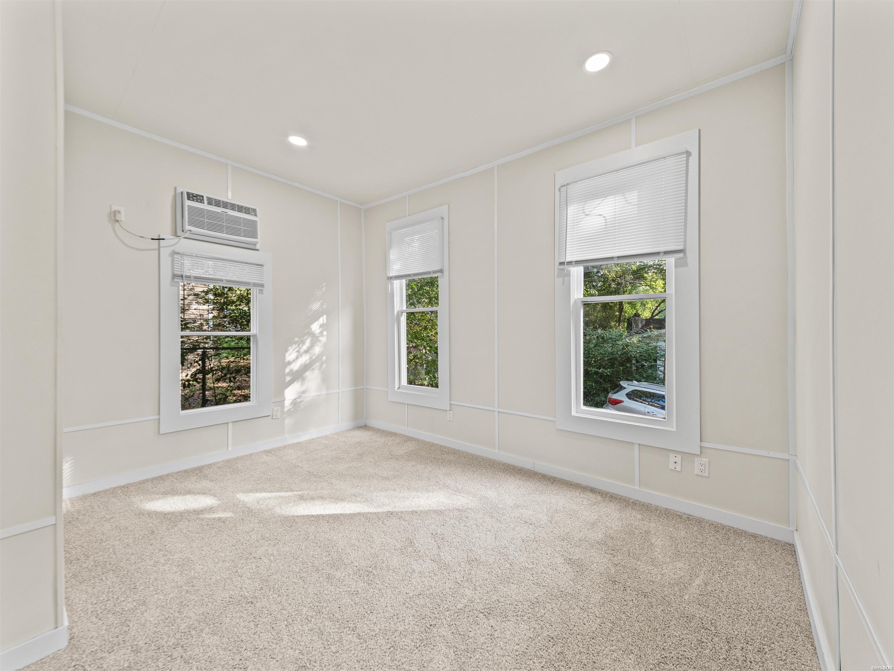 115 Eddy Property Photo 28