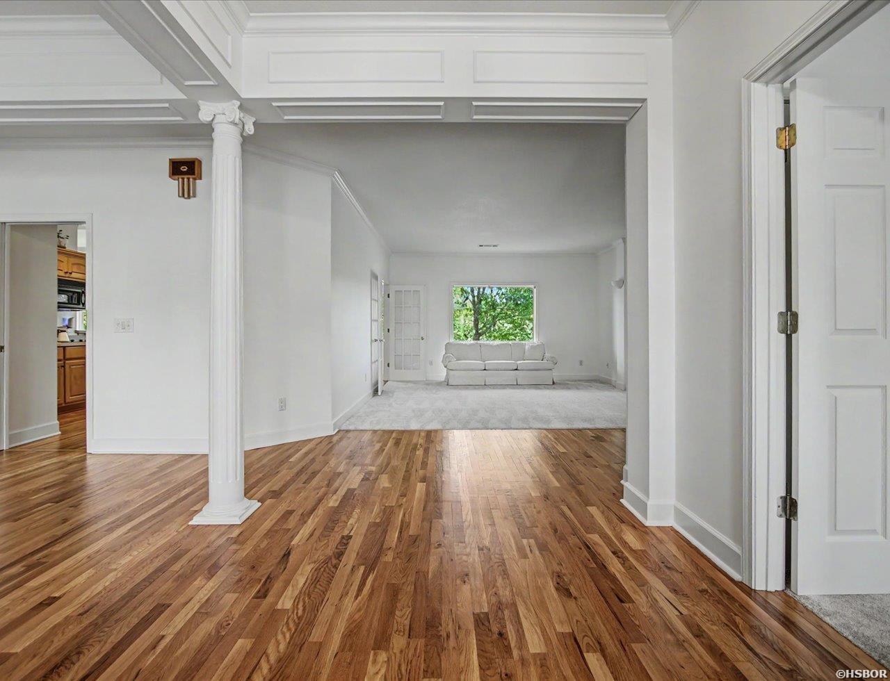 200 Gardens Gate Circle Property Photo 8