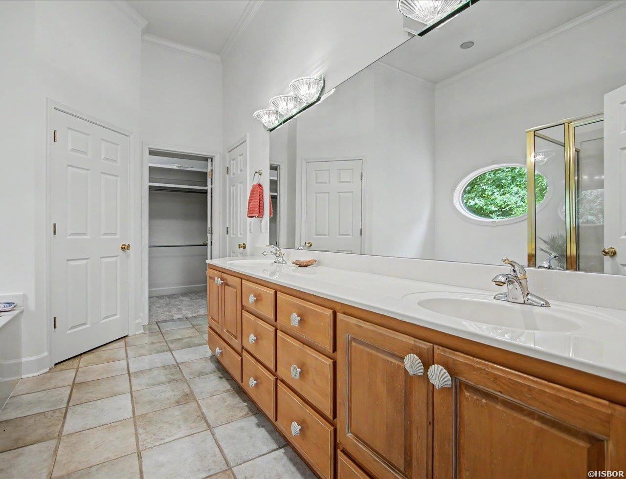 200 Gardens Gate Circle Property Photo 25