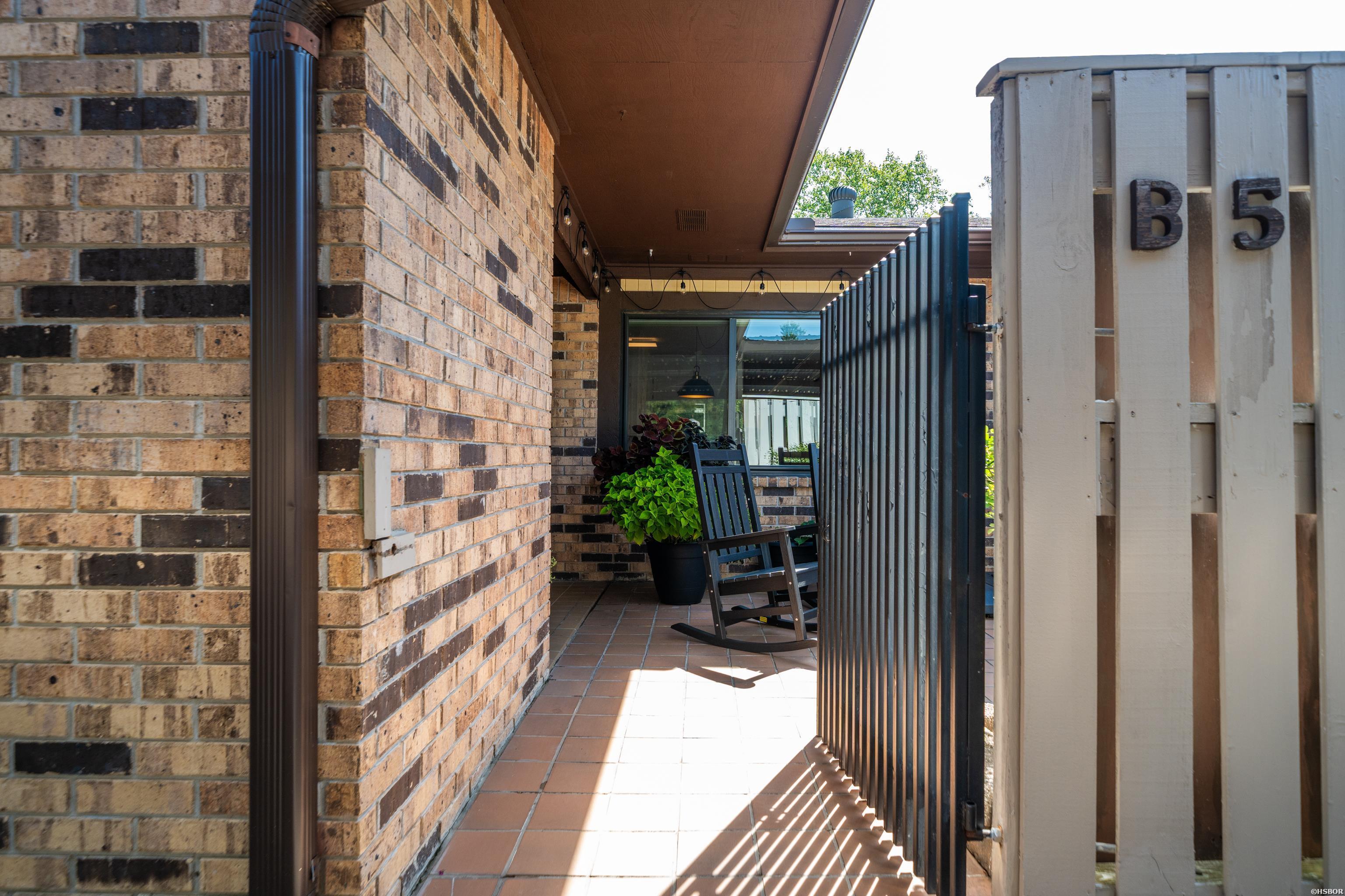 109 Indian Hills Property Photo 7