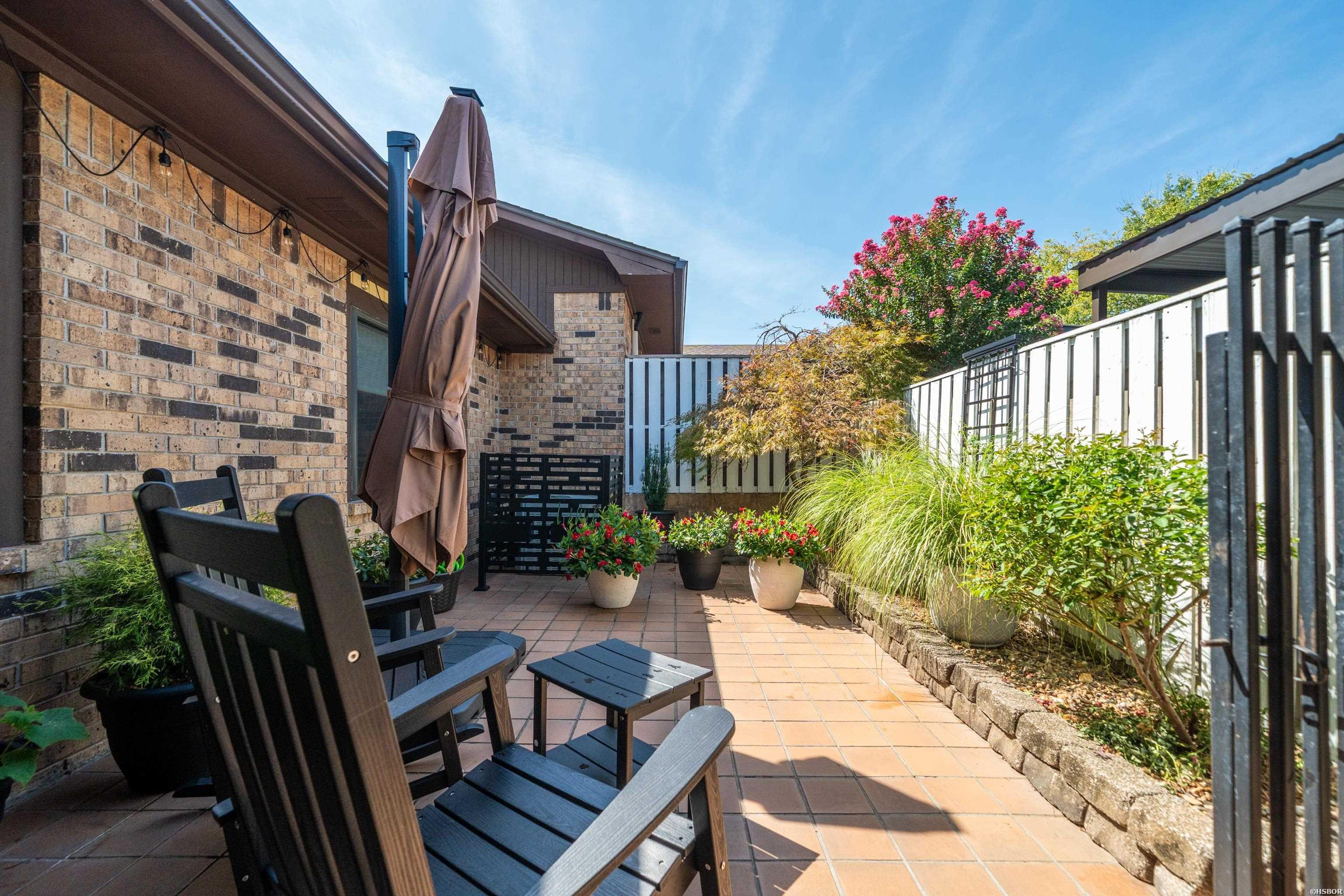 109 Indian Hills Property Photo 8