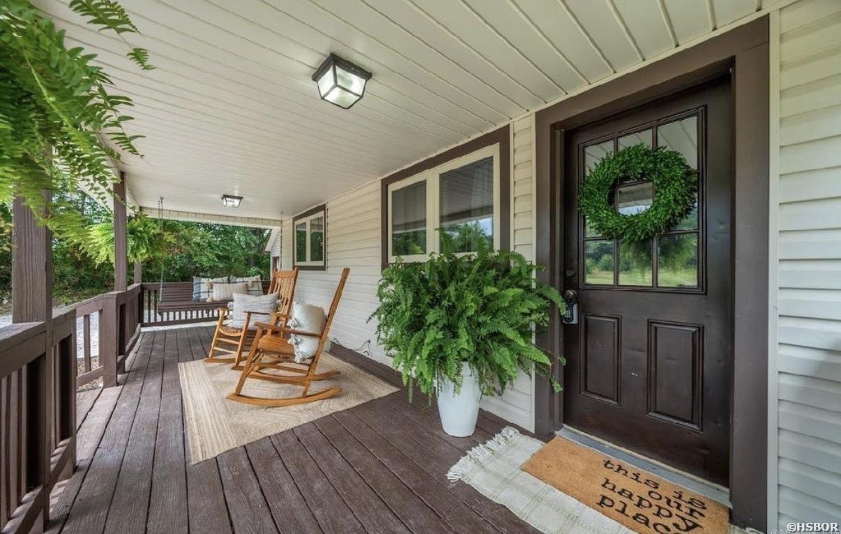 2741 Airport Property Photo 2