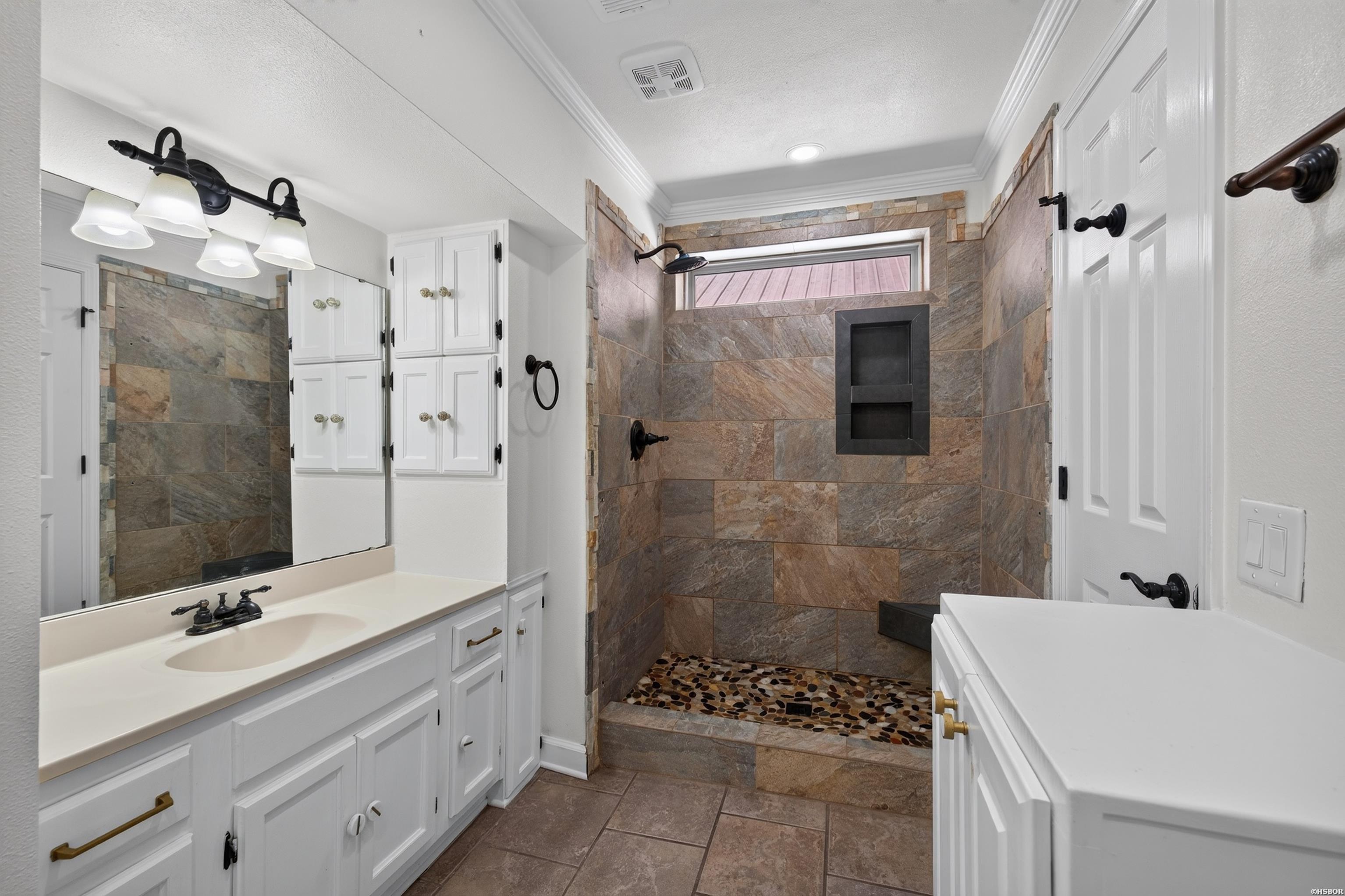 2741 Airport Property Photo 16