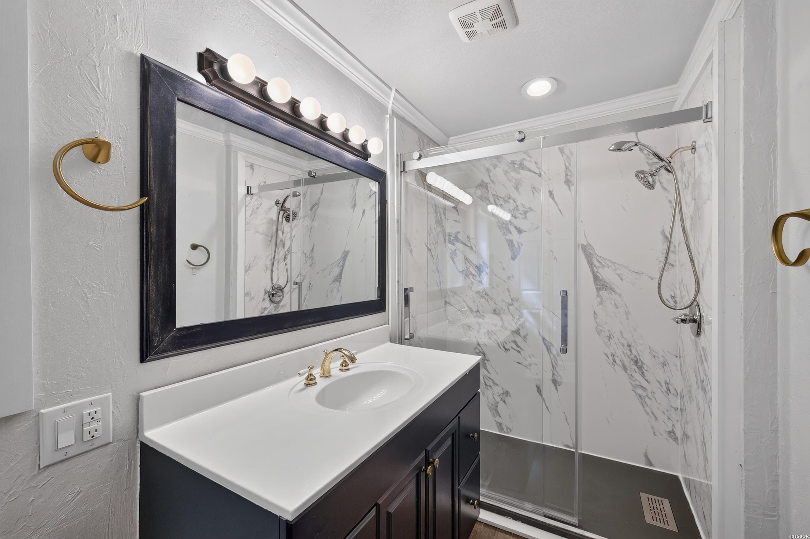 2741 Airport Property Photo 22