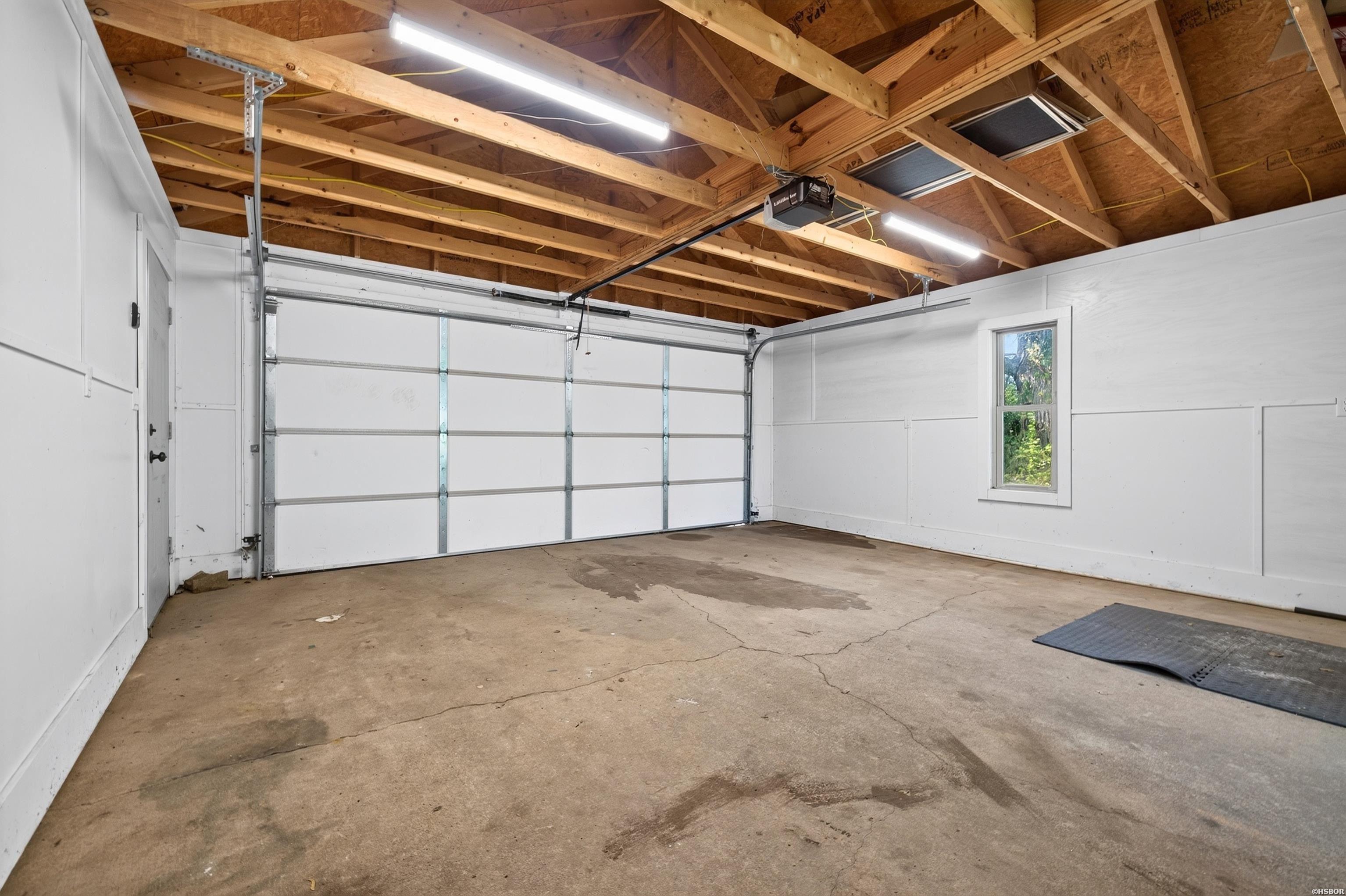 2741 Airport Property Photo 23