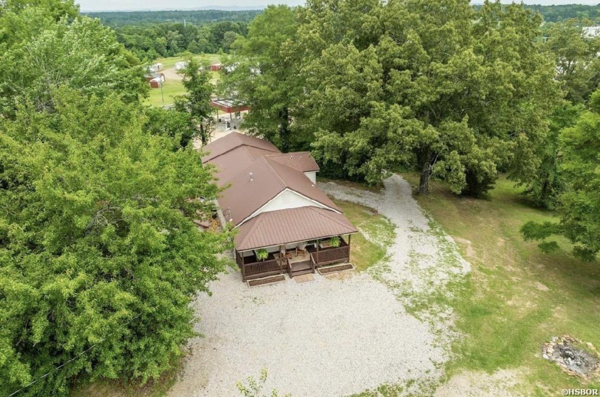 2741 Airport Property Photo 25