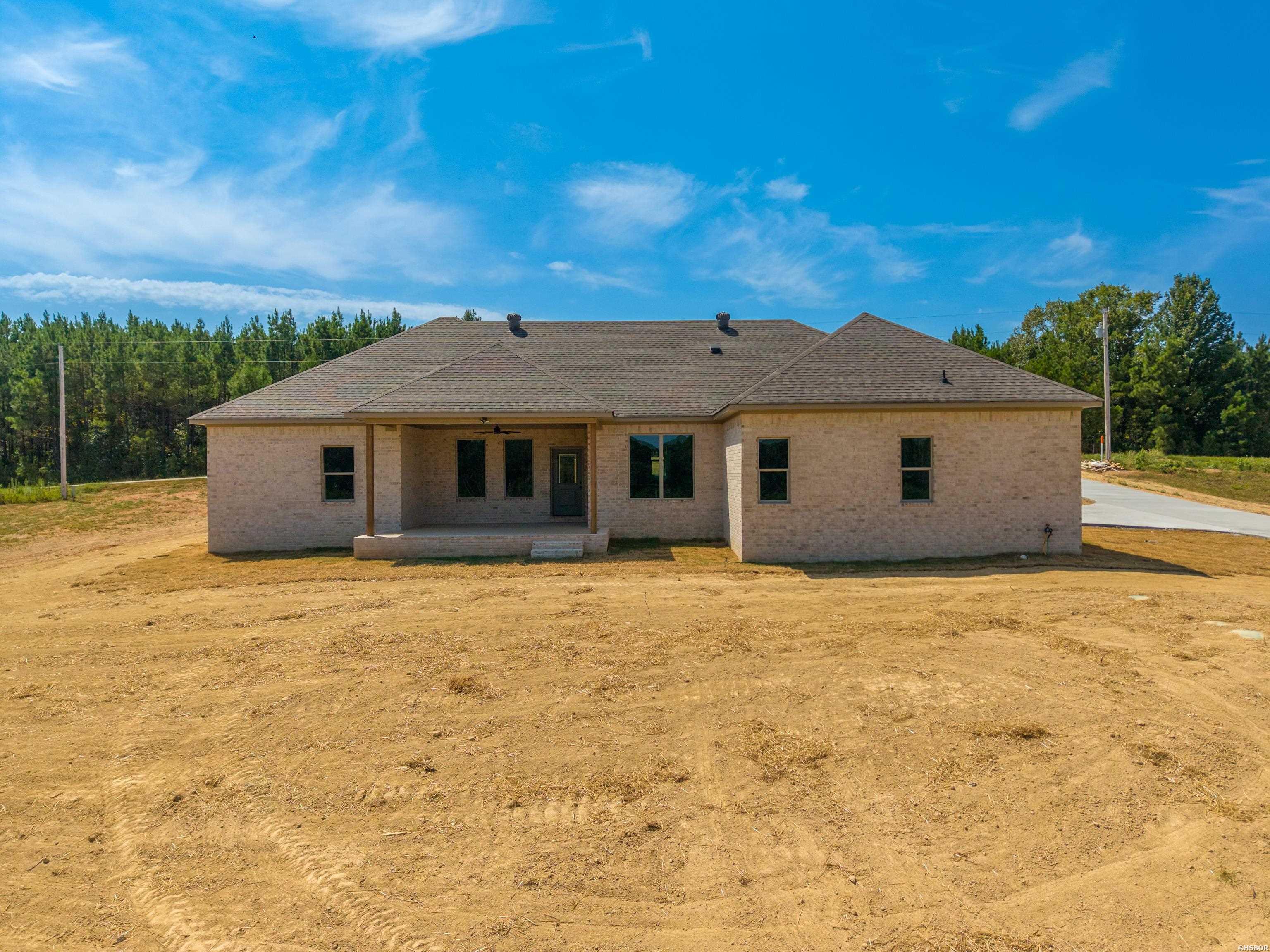 318 Walker Drive Property Photo 5