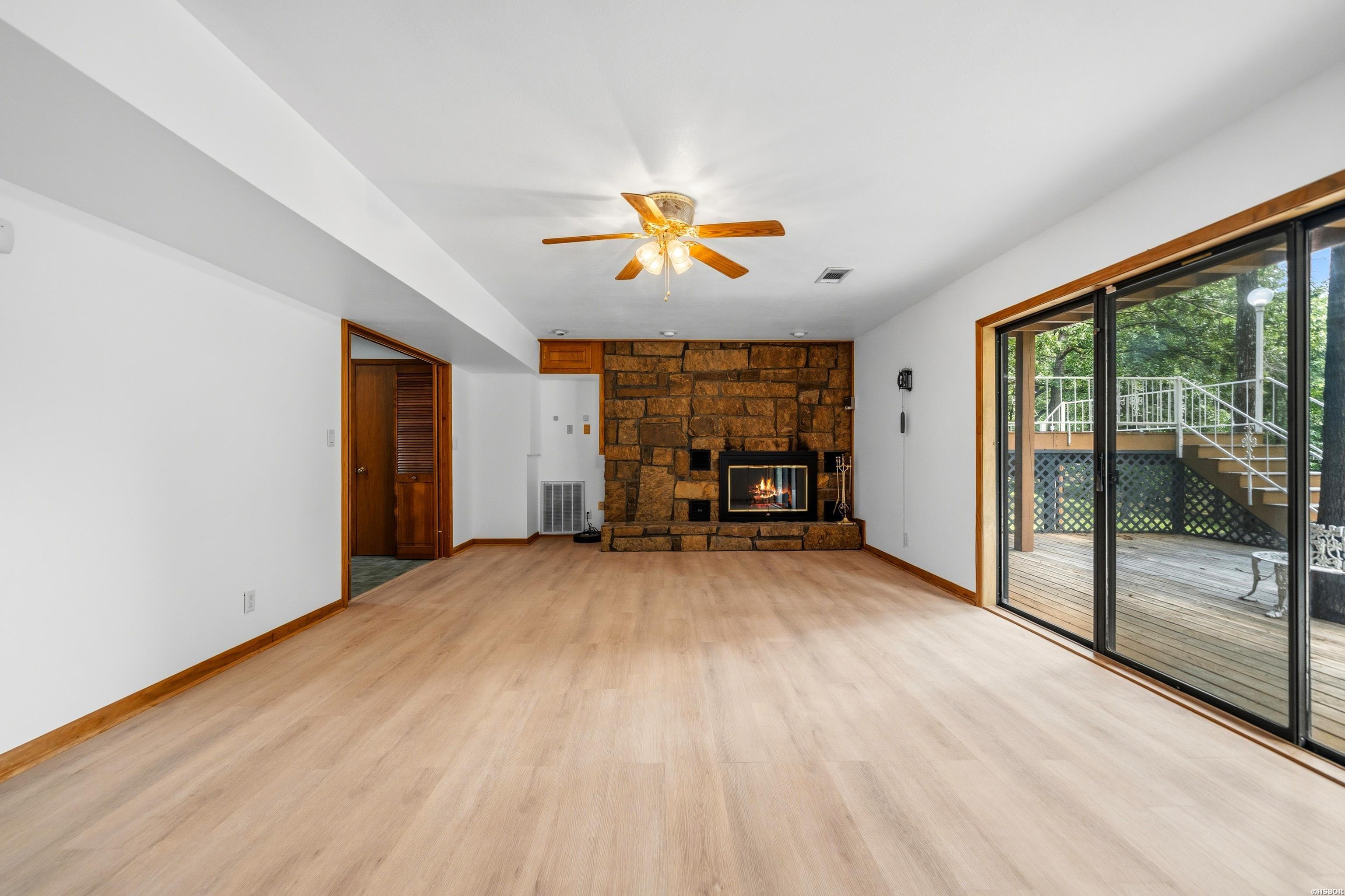 208 Southshore Drive Property Photo 9