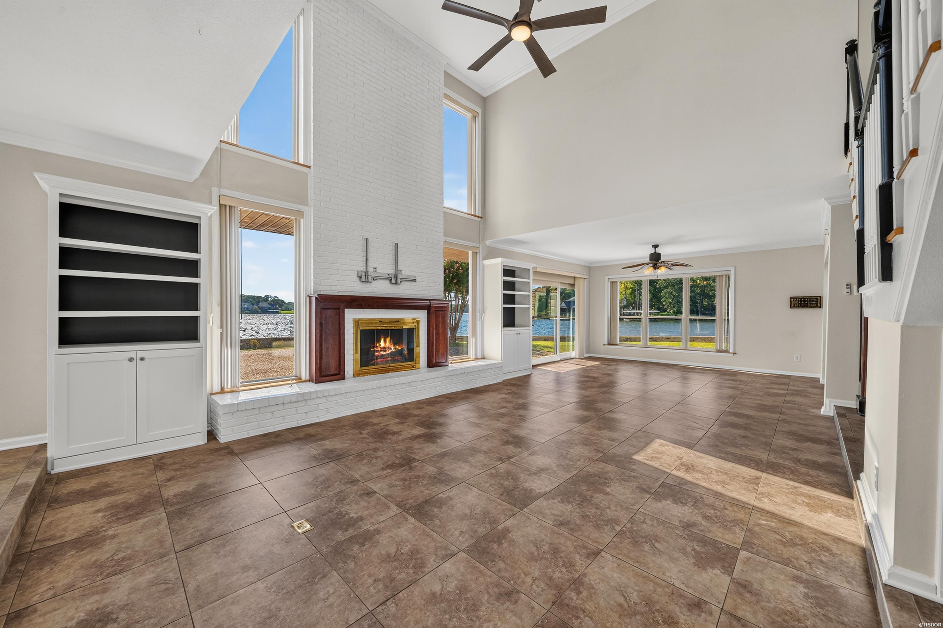 1201 Lakeshore Drive Property Photo 5