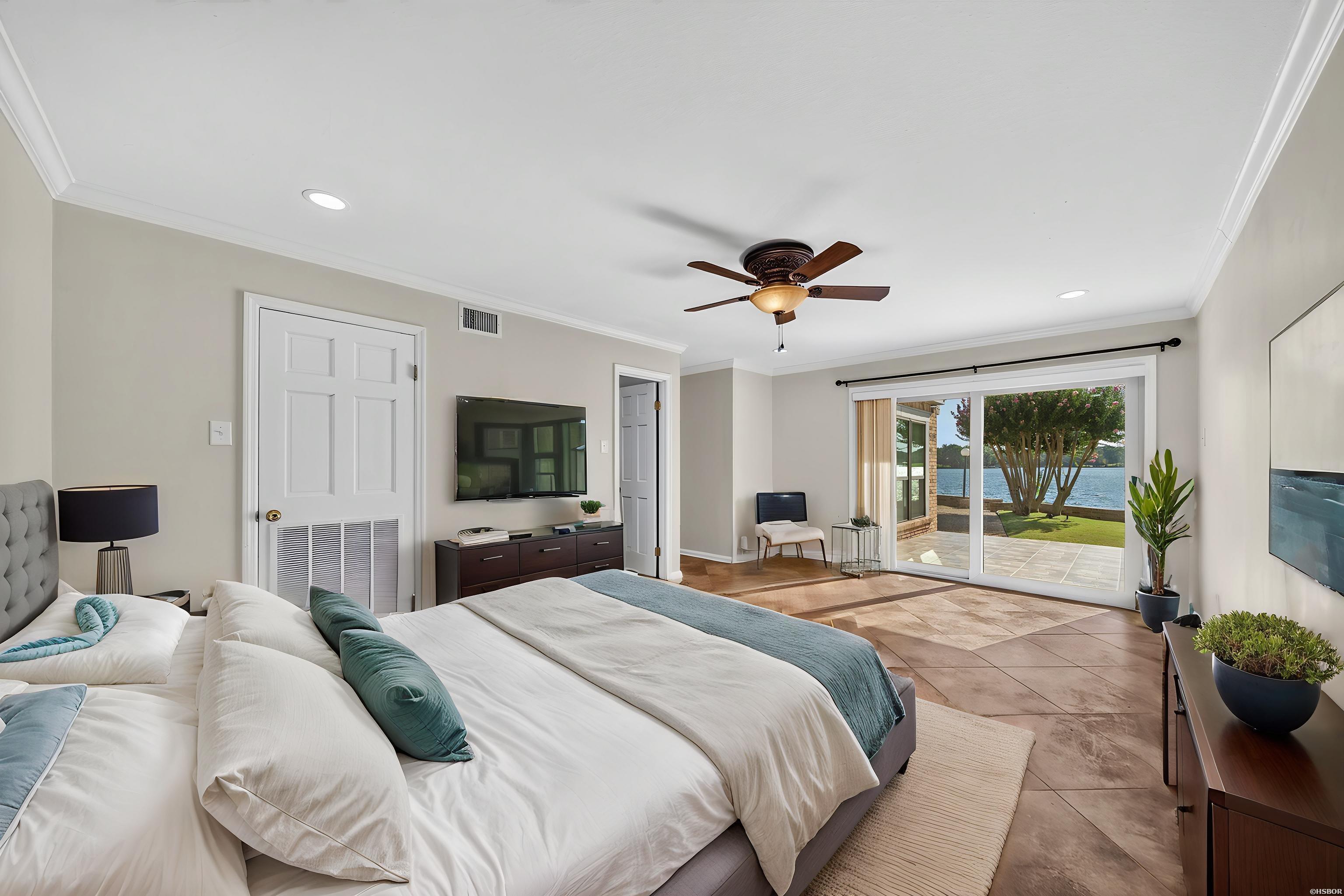 1201 Lakeshore Drive Property Photo 21