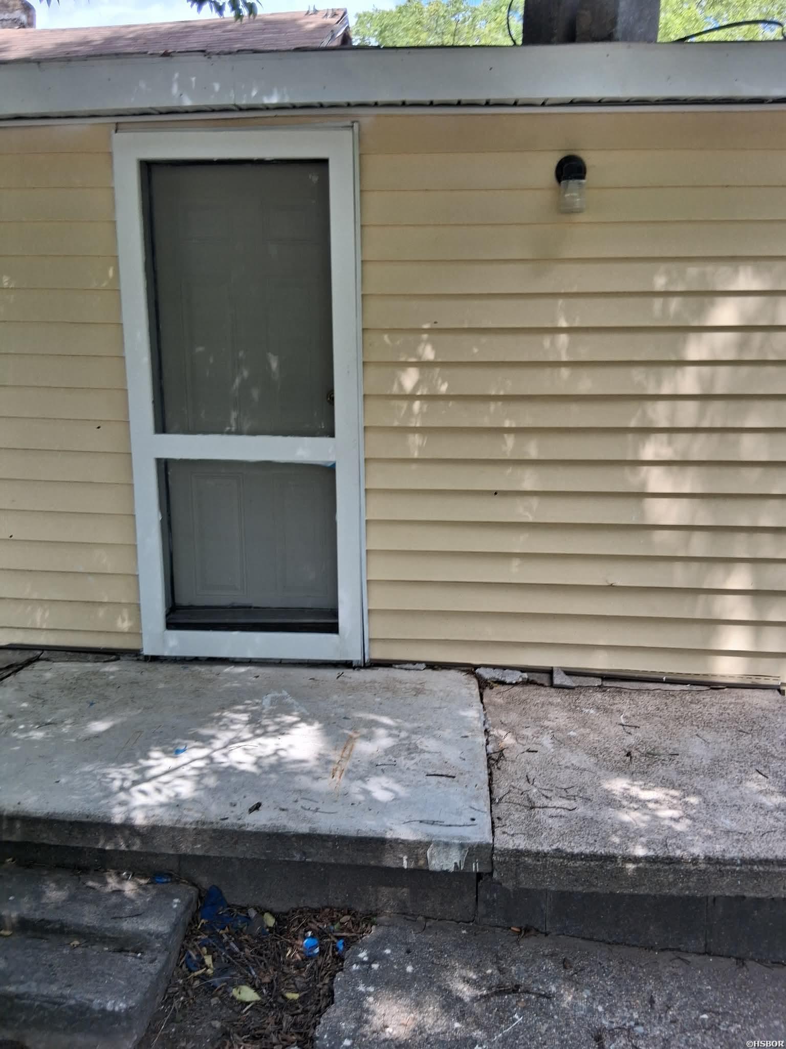 200 Portland Street Property Photo 4