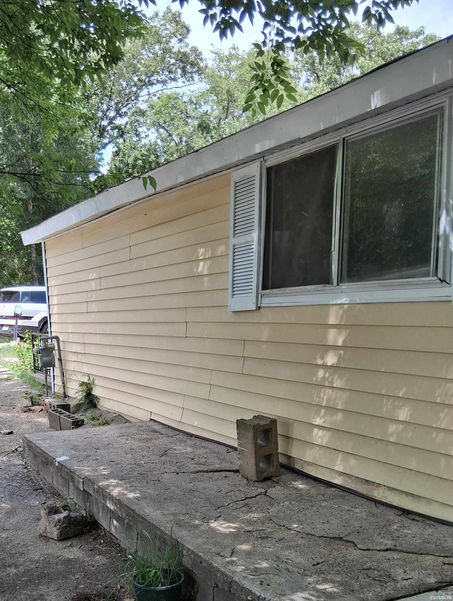 200 Portland Street Property Photo 5