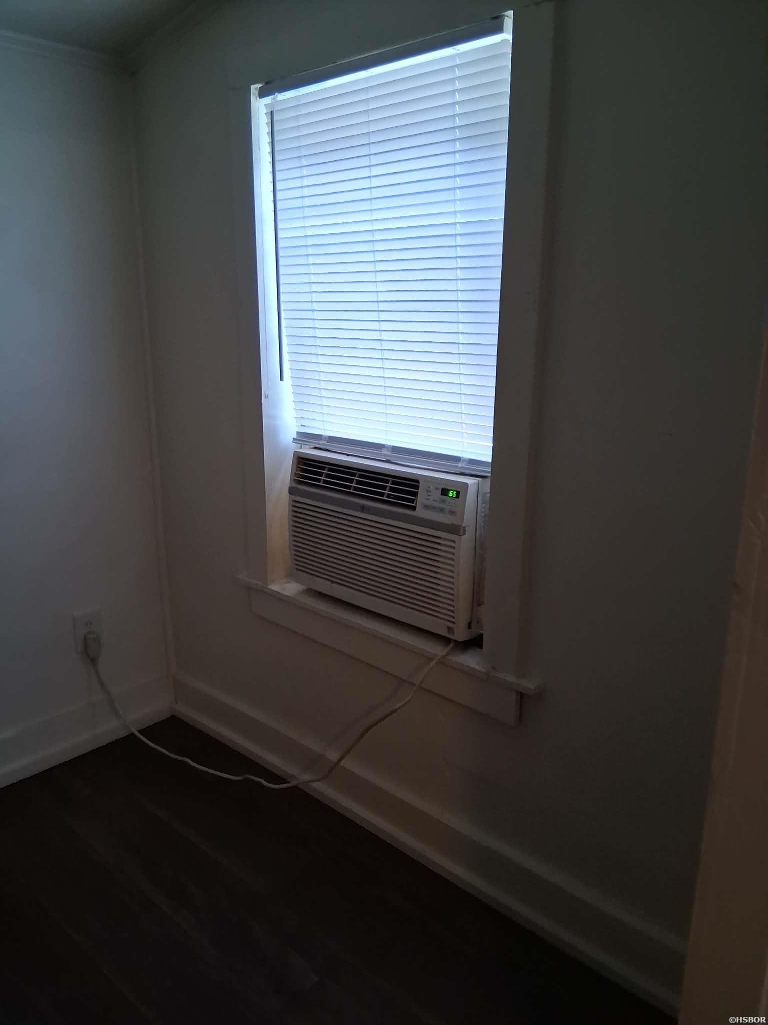 200 Portland Street Property Photo 9