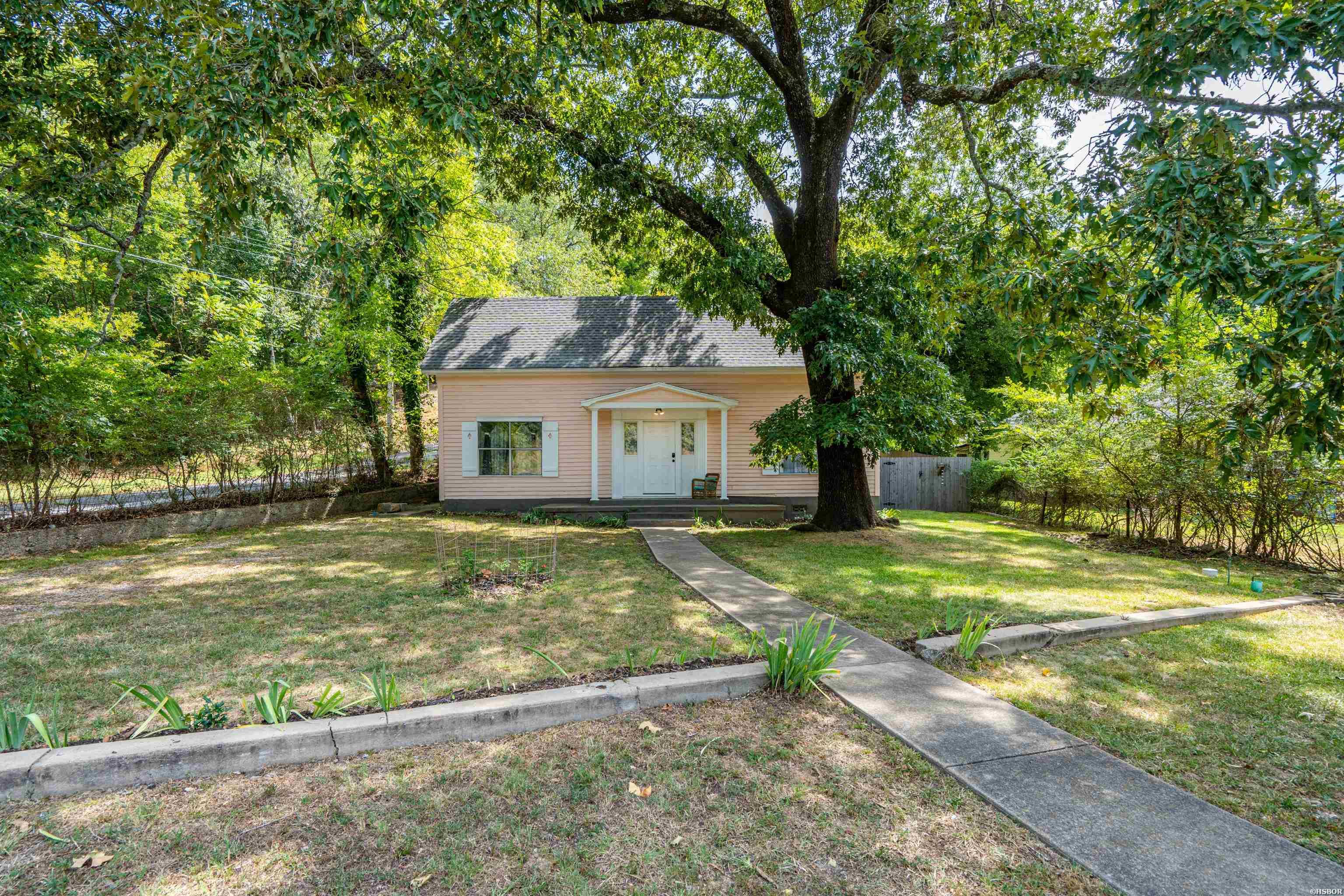 402 Pullman Avenue Property Photo 44