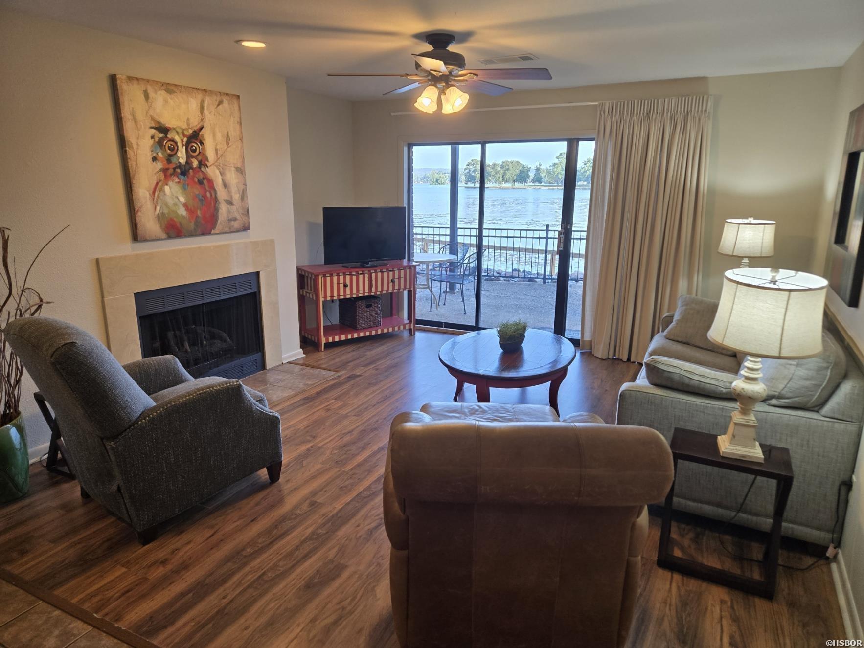 5371 Central Property Photo 10