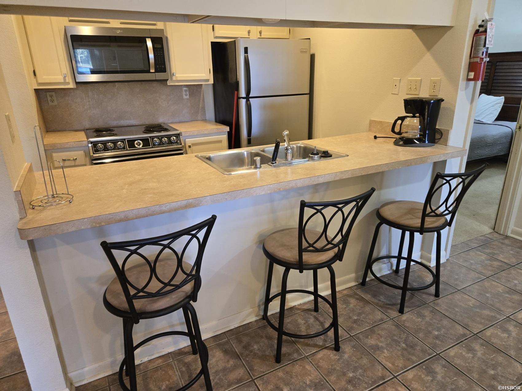 5371 Central Property Photo 15