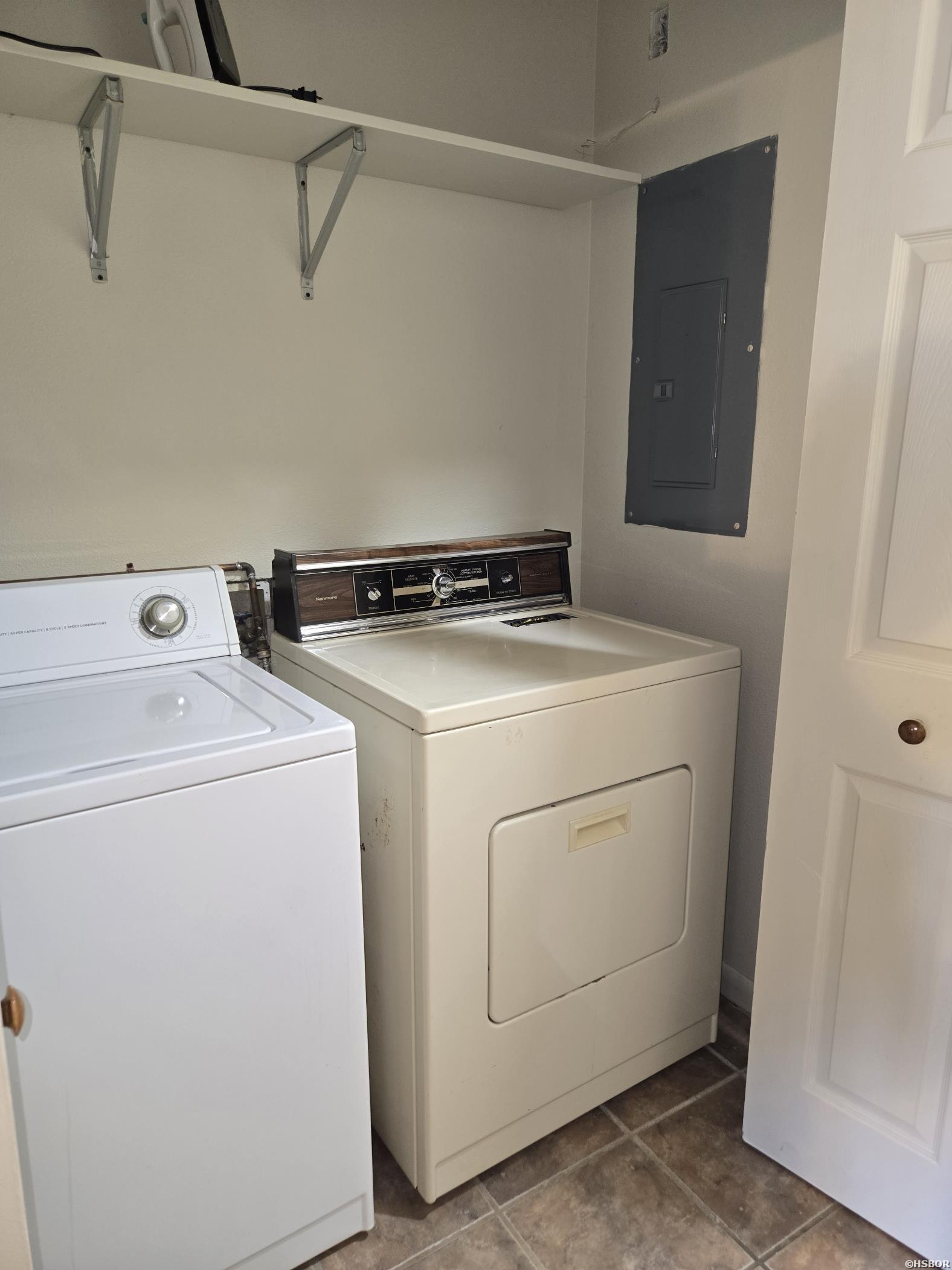 5371 Central Property Photo 25